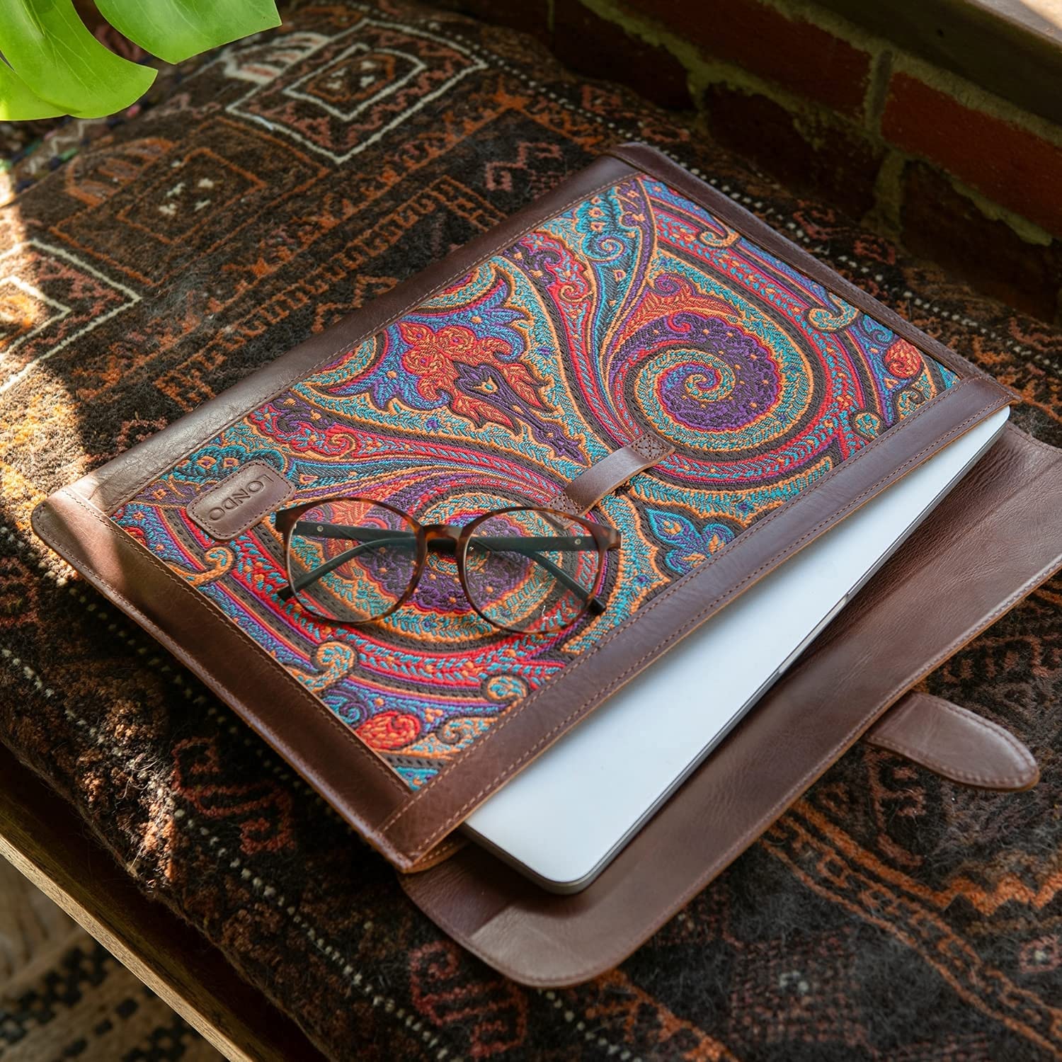 Premium Genuine Leather MacBook Pro 15 & 16 Inch Sleeve Case - OTTO183 - Durable Laptop Protection for Work, Travel & Business Professionals