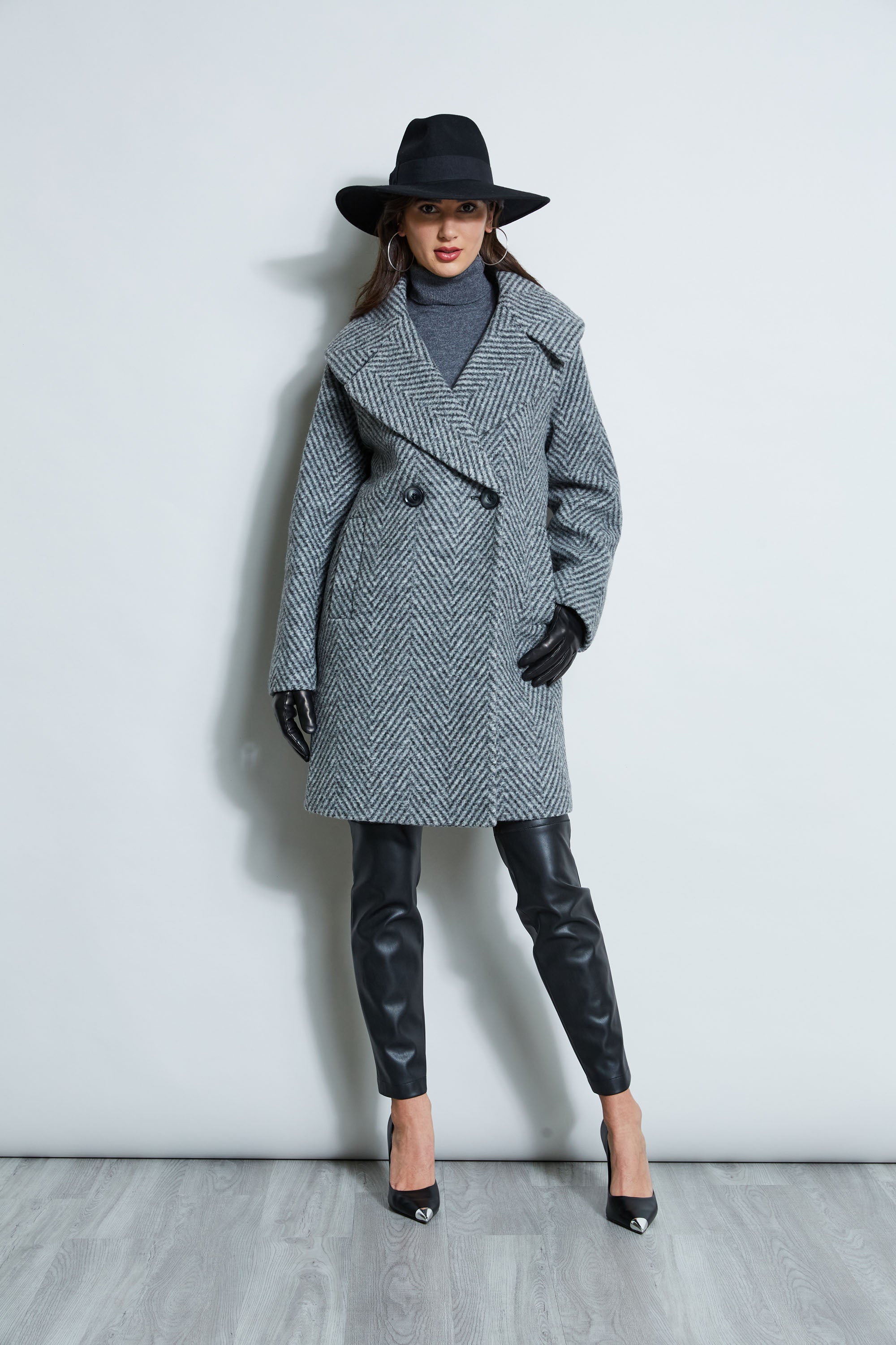 Herringbone Brushed Wool Double Breasted Coat for Men - Winter Overcoat for Business & Formal Occasions