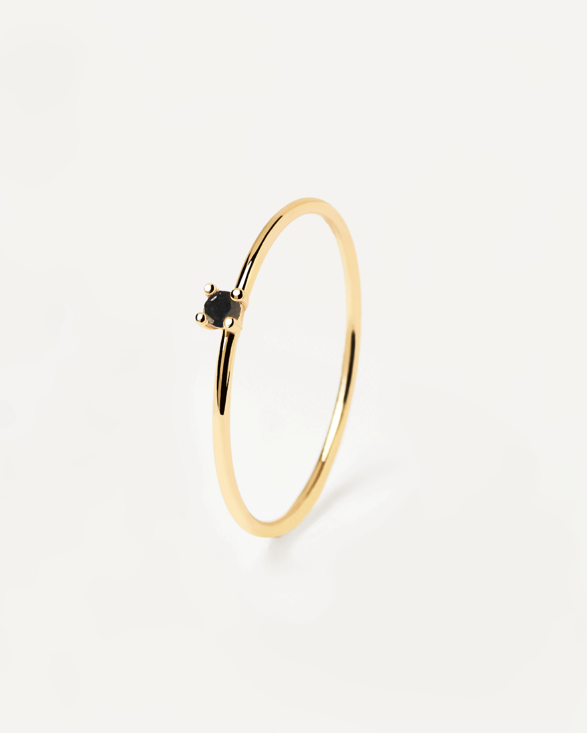 Elegant Black Solitary Ring for Women - Minimalist Stainless Steel Band - Perfect for Everyday Wear, Gift Giving & Special Occasions