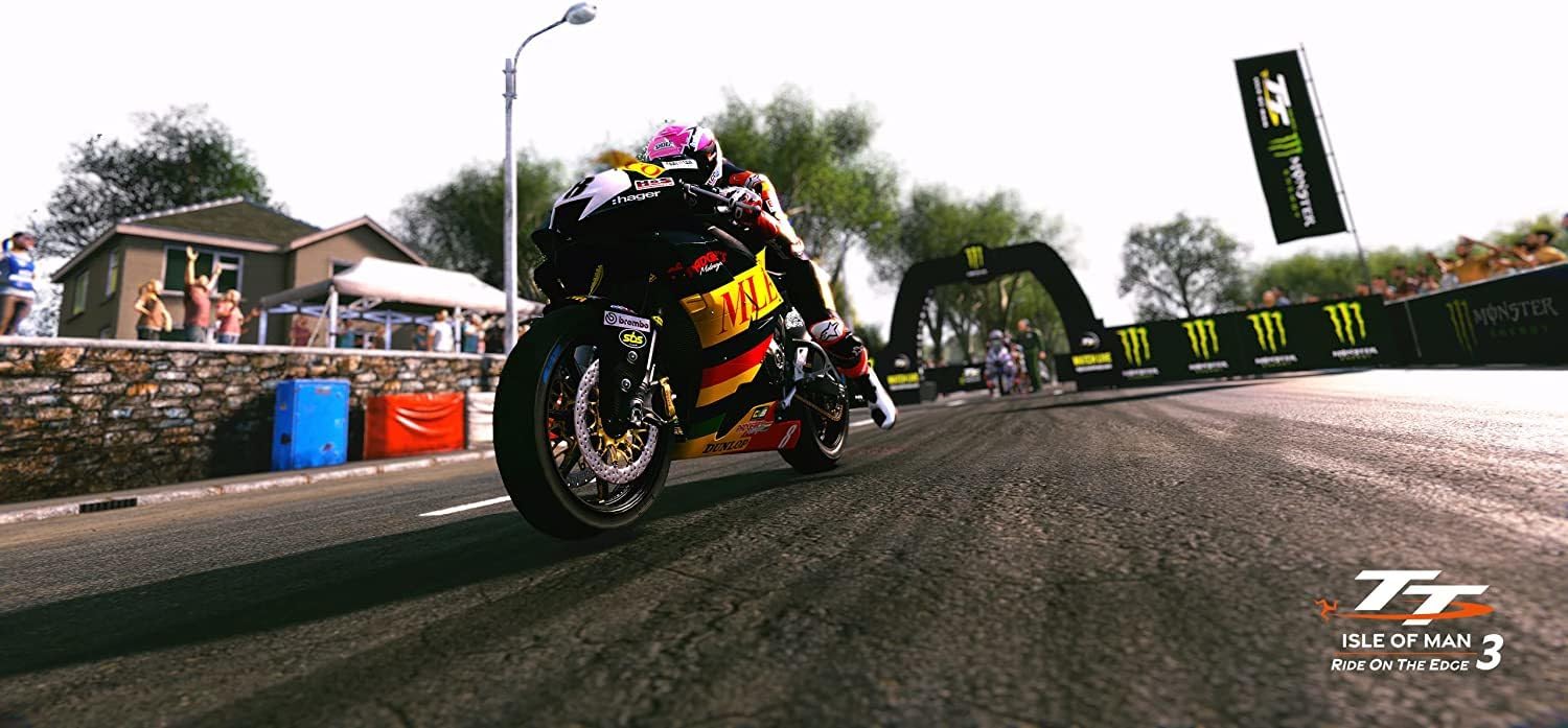 TT Isle of Man: Ride on the Edge 3 - PS5 Racing Game | Official Licensed Motorcycle Simulator | Experience the Isle of Man TT Course | Perfect for Racing Enthusiasts & Simulation Fans