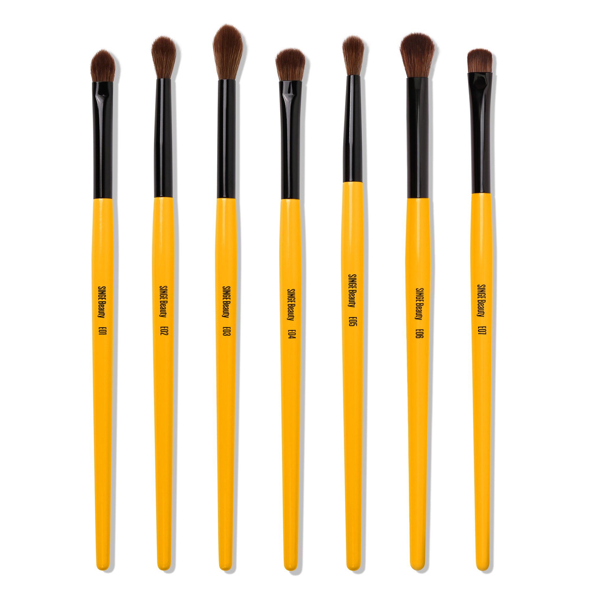 Single Beauty Eye Brush E03 - Professional Makeup Brush for Eyeshadow & Eyeliner - Perfect for Everyday Makeup & Professional Makeup Artists