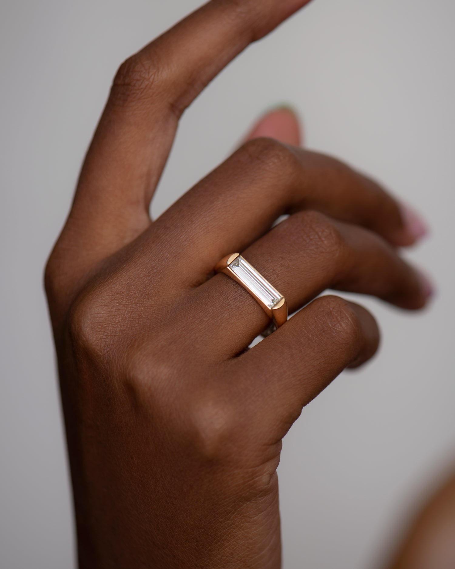 Elegant Minimalist Solitaire Engagement Ring with Baguette Cut Diamond - Unique One-of-a-Kind (OOAK) for Wedding Proposals & Anniversary Gifts