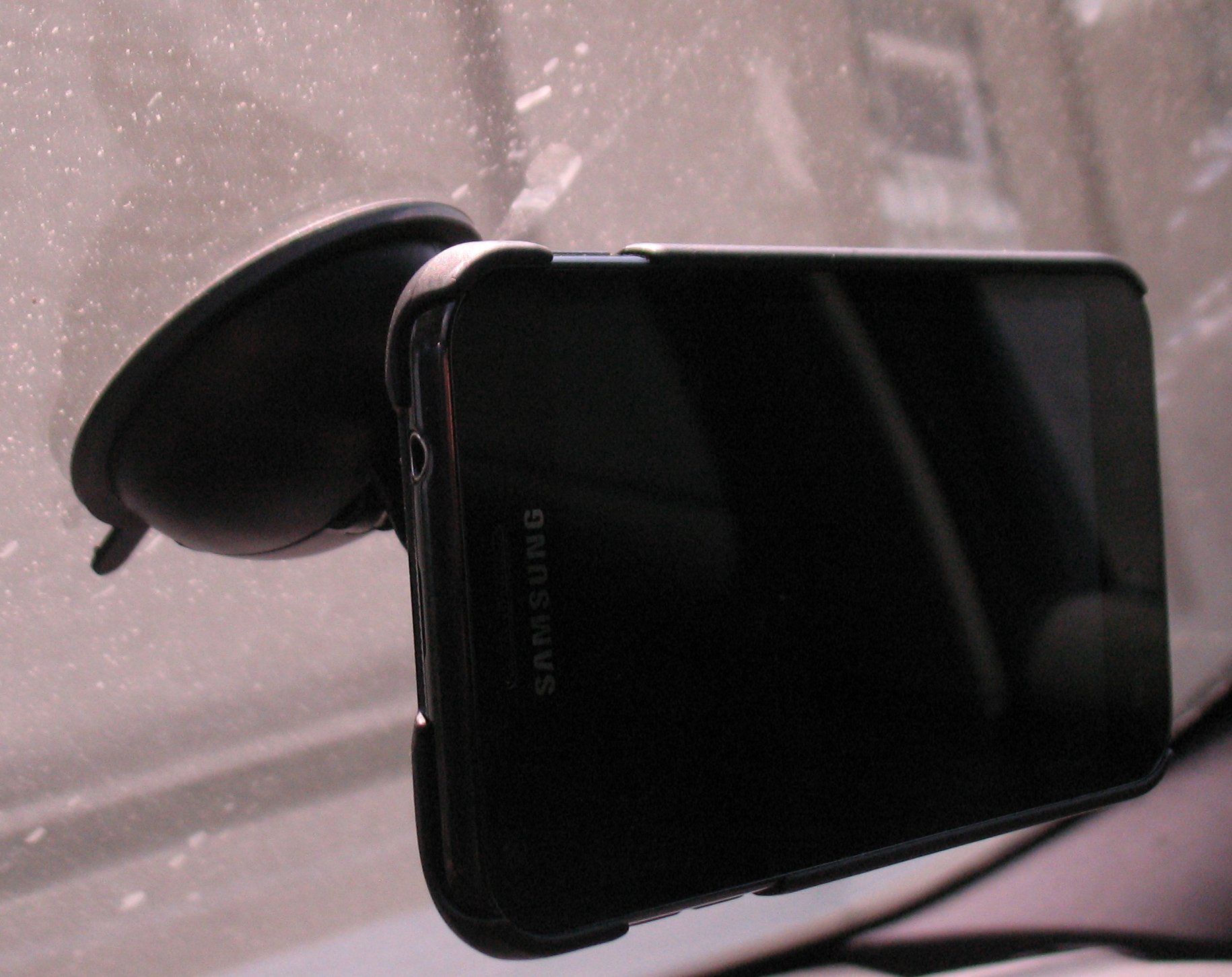 Magnetic Car Phone Holder for Windshield - Universal Phone & GPS Mount Compatible with All Smartphones - Perfect for Hands-Free Driving & Navigation