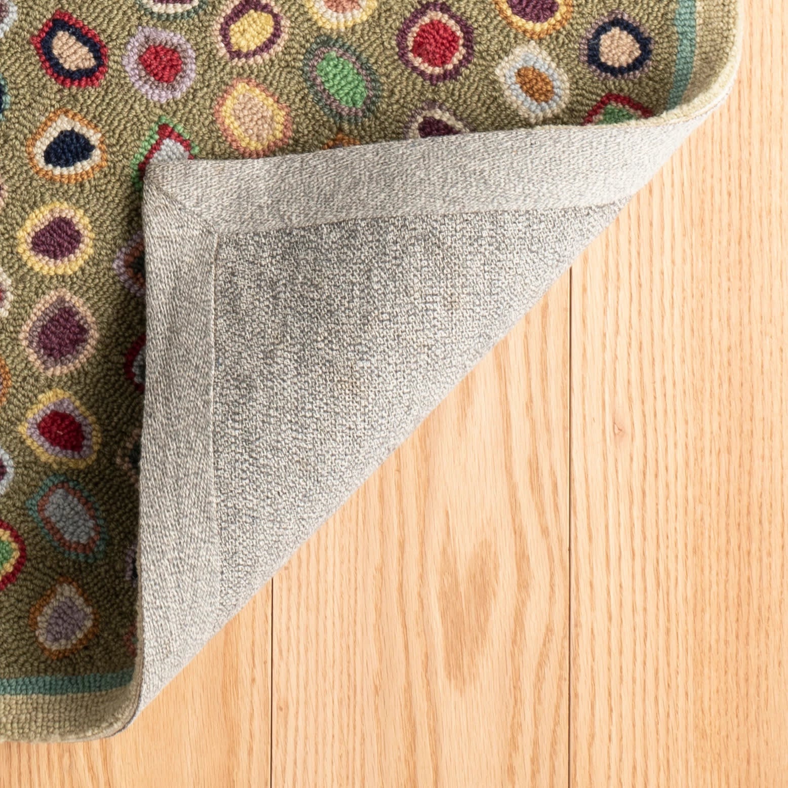 Premium Cat's Paw Hand-Hooked Wool Rug in Sage Green – Cozy & Durable for Living Room, Bedroom, or Nursery Decor
