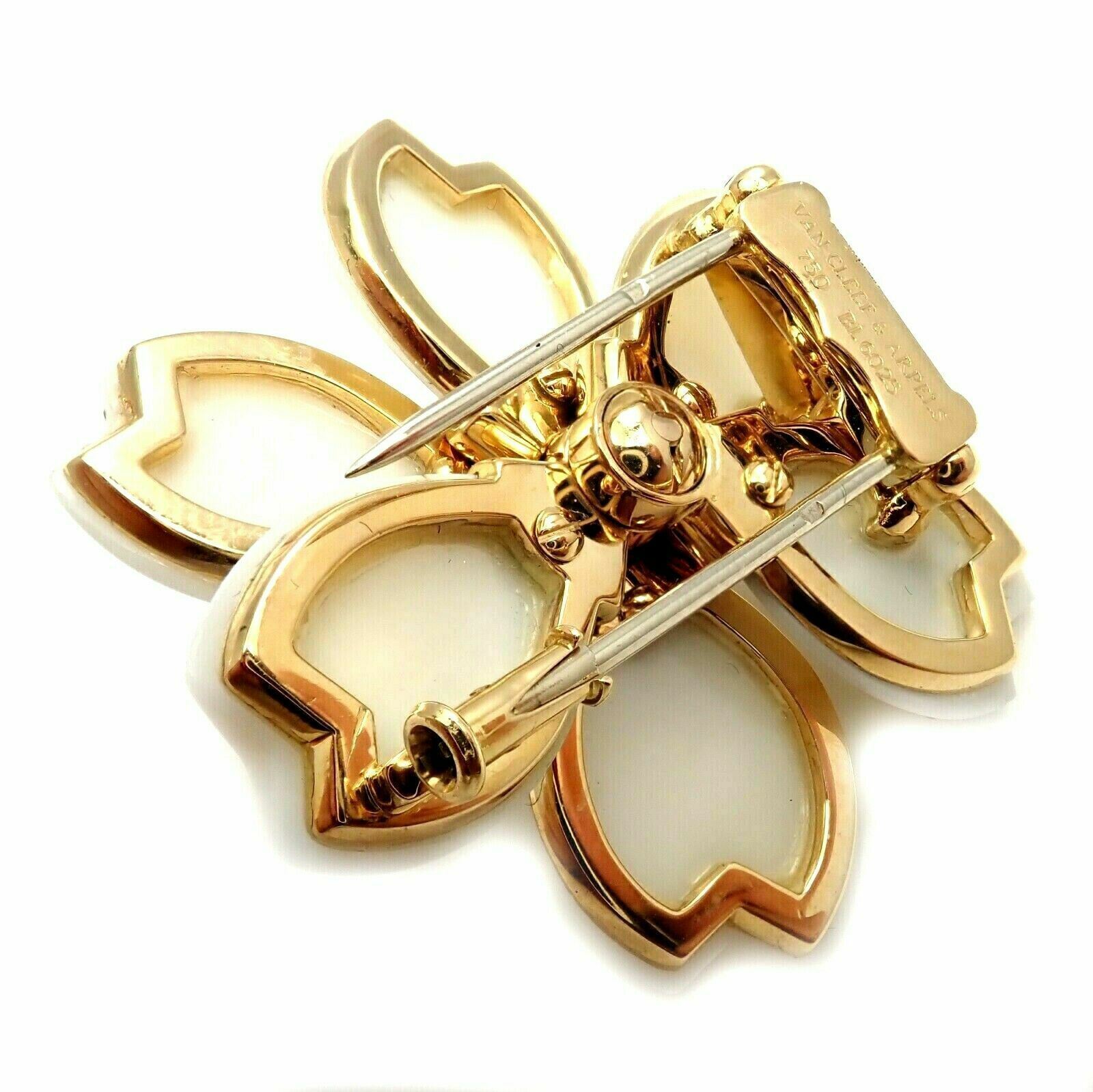 Van Cleef & Arpels Rose de Noel Diamond & White Coral Flower Yellow Gold Brooch - Luxury Jewelry Gift for Women, Perfect for Weddings & Special Occasions