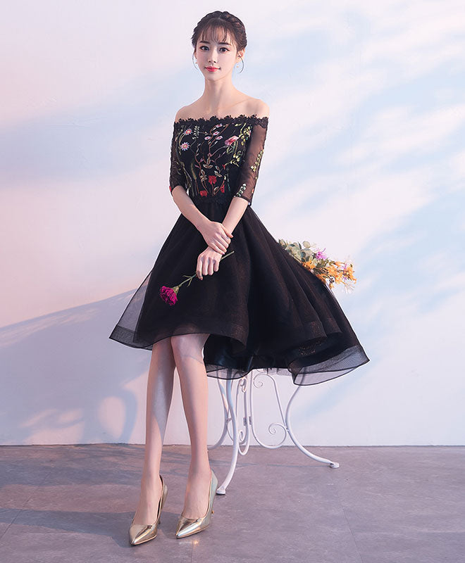 Elegant Black Tulle Lace Short Prom Dress - Sexy Evening Gown for Homecoming, Party & Formal Events