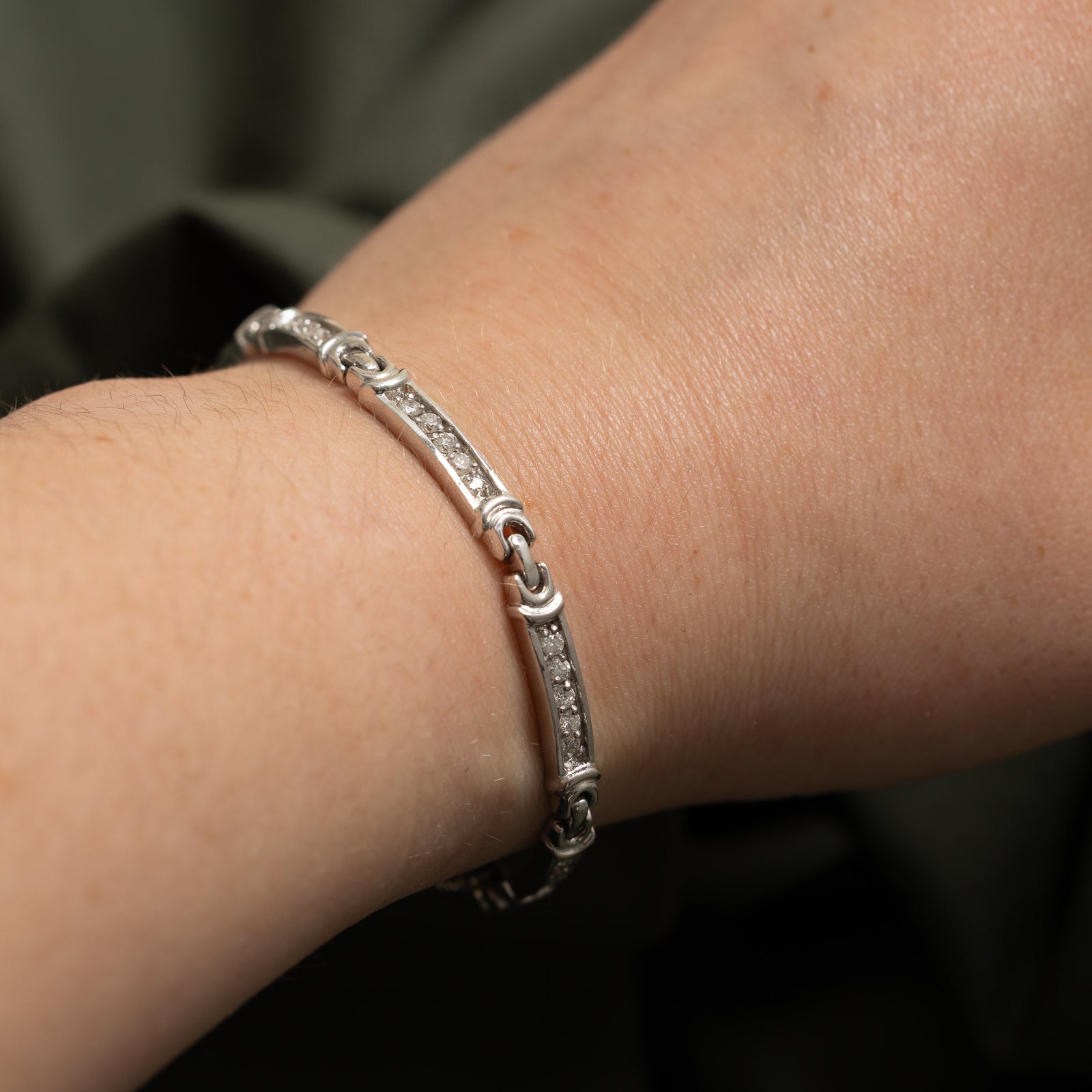 0.94ctw Diamond Bar Link Bracelet for Women - Elegant Tennis Bracelet for Everyday Wear & Special Occasions