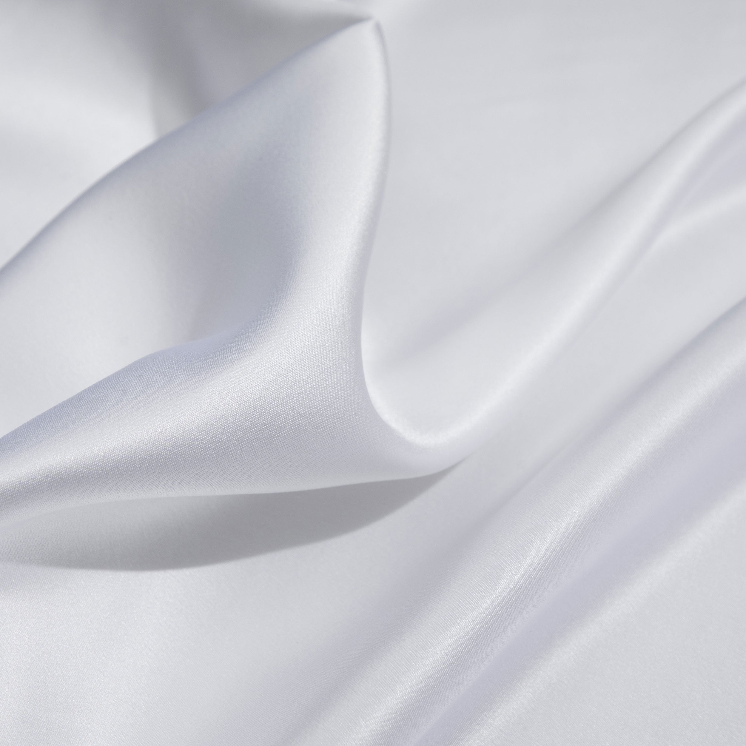 22 Momme 100% Pure Mulberry Silk Pillowcase with Zippered Closure - Hypoallergenic & Cooling for Hair & Skin - Perfect for Side Sleepers, Hot Sleepers & Anti-Aging Skincare Routine