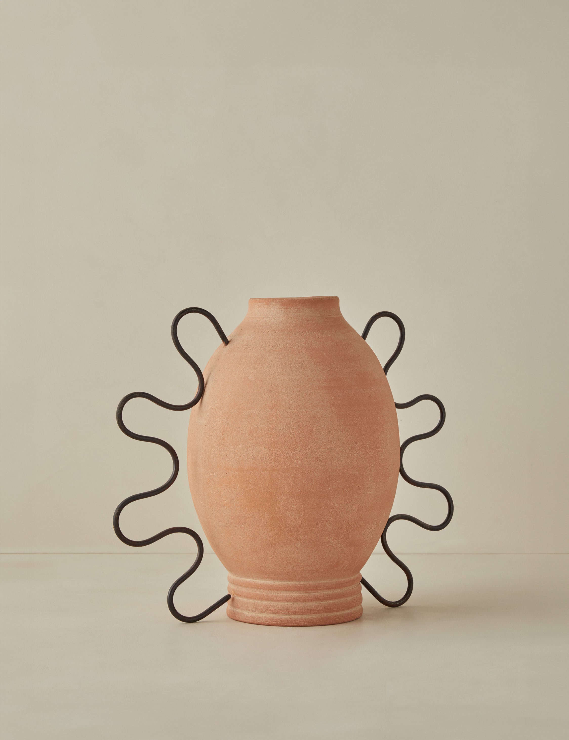Amanda Decorative Vase by Meso - Elegant Ceramic Flower Vase for Home Decor, Wedding Centerpiece & Gift Idea - Perfect for Living Room, Dining Table & Office Desk