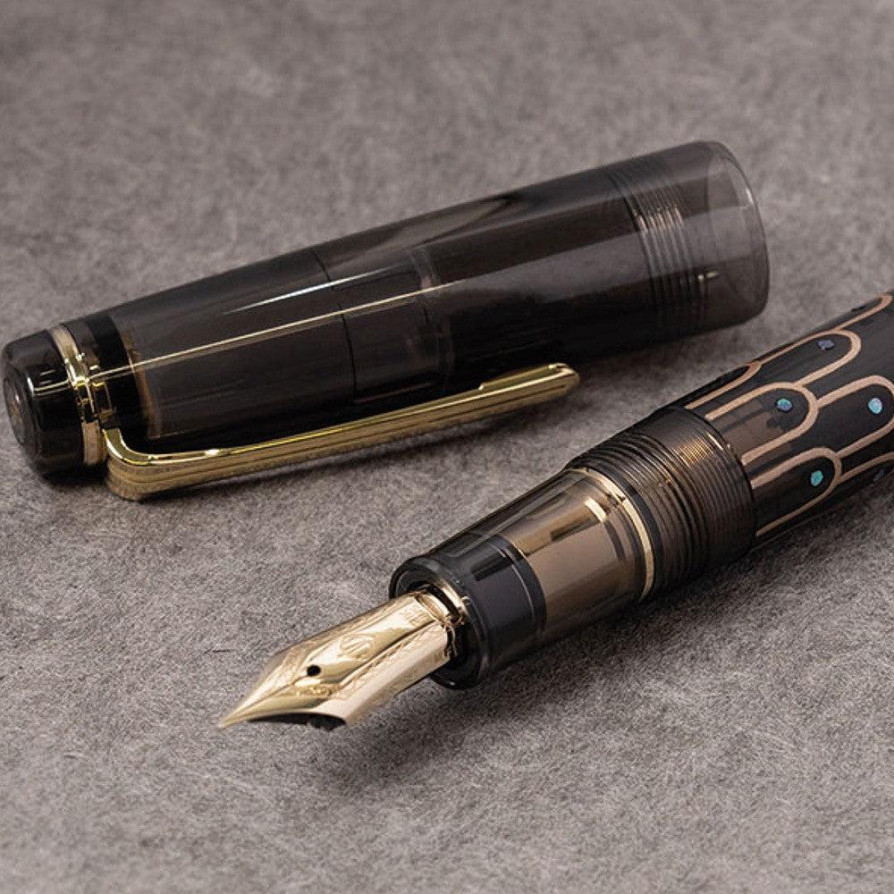 Sailor Fountain Pen Classic Ko Ala SV - Premium Japanese Writing Pen for Calligraphy & Elegant Note-Taking - Perfect for Professionals, Artists & Gift Giving
