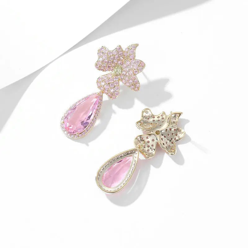 Luxury Cubic Zirconia Waterdrop Flower Earrings for Women - Elegant Bridal Wedding Jewelry, Banquet Party Dress Accessories - Perfect for Weddings, Proms, and Special Occasions