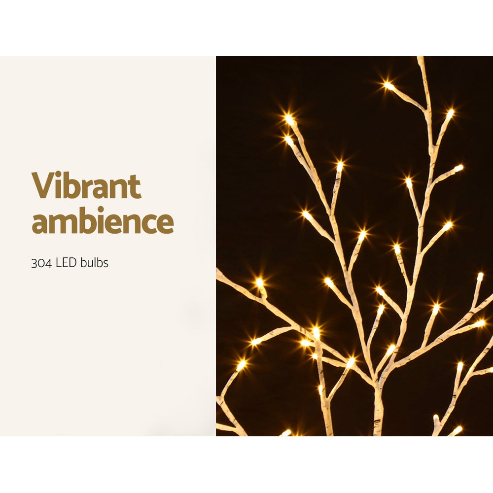 1.5M Pre-Lit Christmas Tree with 304 Warm White LED Lights - Perfect for Holiday Home Decor, Office, and Party Festive Lighting
