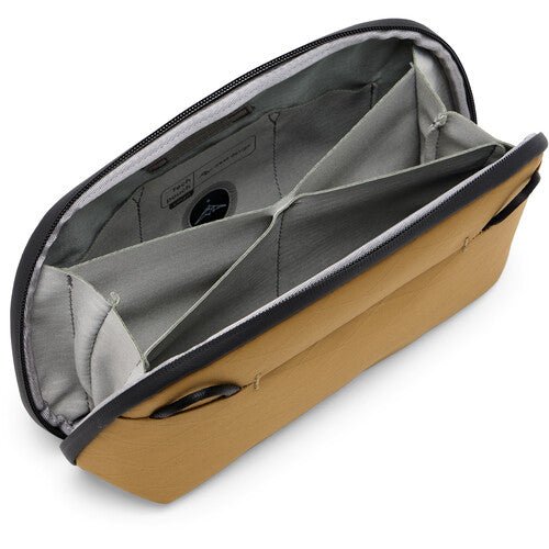 Peak Design Tech Pouch Small Coyote - Compact Travel Organizer for Electronics, Cables & Accessories - Perfect for Business Trips, Camping & Everyday Carry