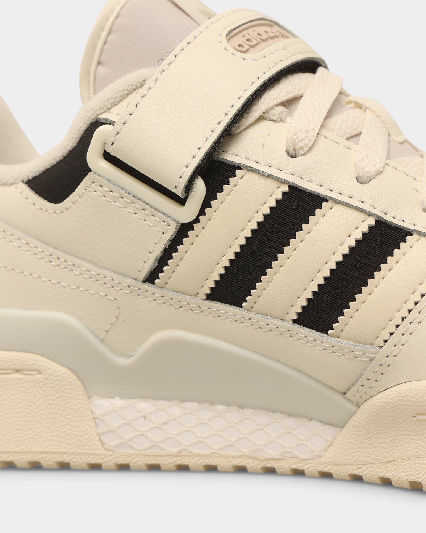 Adidas Women's Forum Low Sneakers - Off White/Cream - Casual Walking Shoes for Women - Perfect for Gym, Running & Everyday Wear