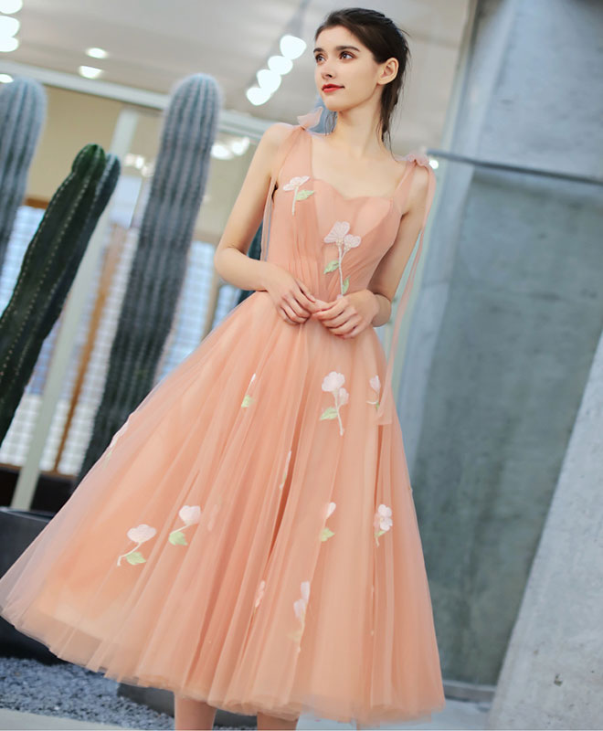 Elegant Pink Tulle Lace Applique Short Prom Dress for Homecoming, Sweet 16, Quinceañera & Formal Events - Perfect for Dances, Parties & Special Occasions