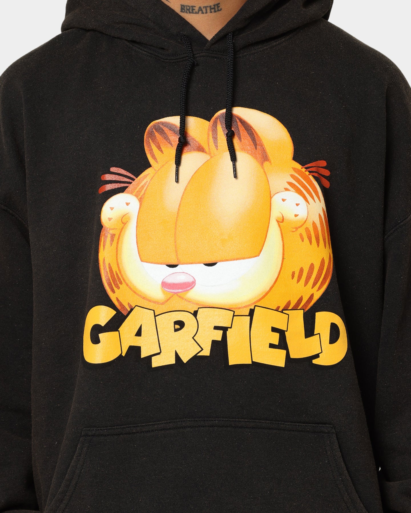Vintage Garfield Hoodie - Black Wash Retro Graphic Sweatshirt for Men & Women | American Thrift Style | Perfect for Casual Wear, Cosplay & 90s Nostalgia Fashion