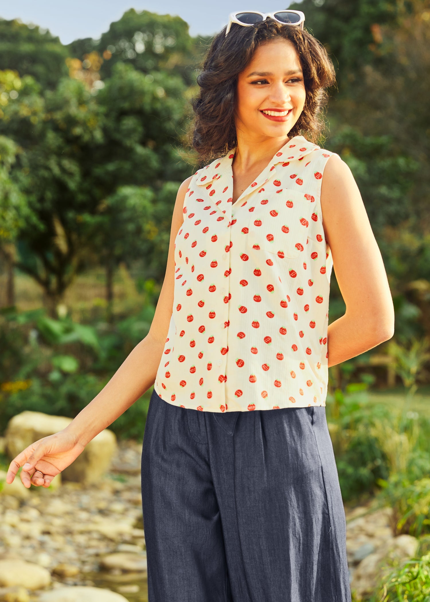 Gala Glitter Sleeveless Blouse for Women - Shimmery Party Top - Perfect for Night Out, Club Wear & Special Occasions