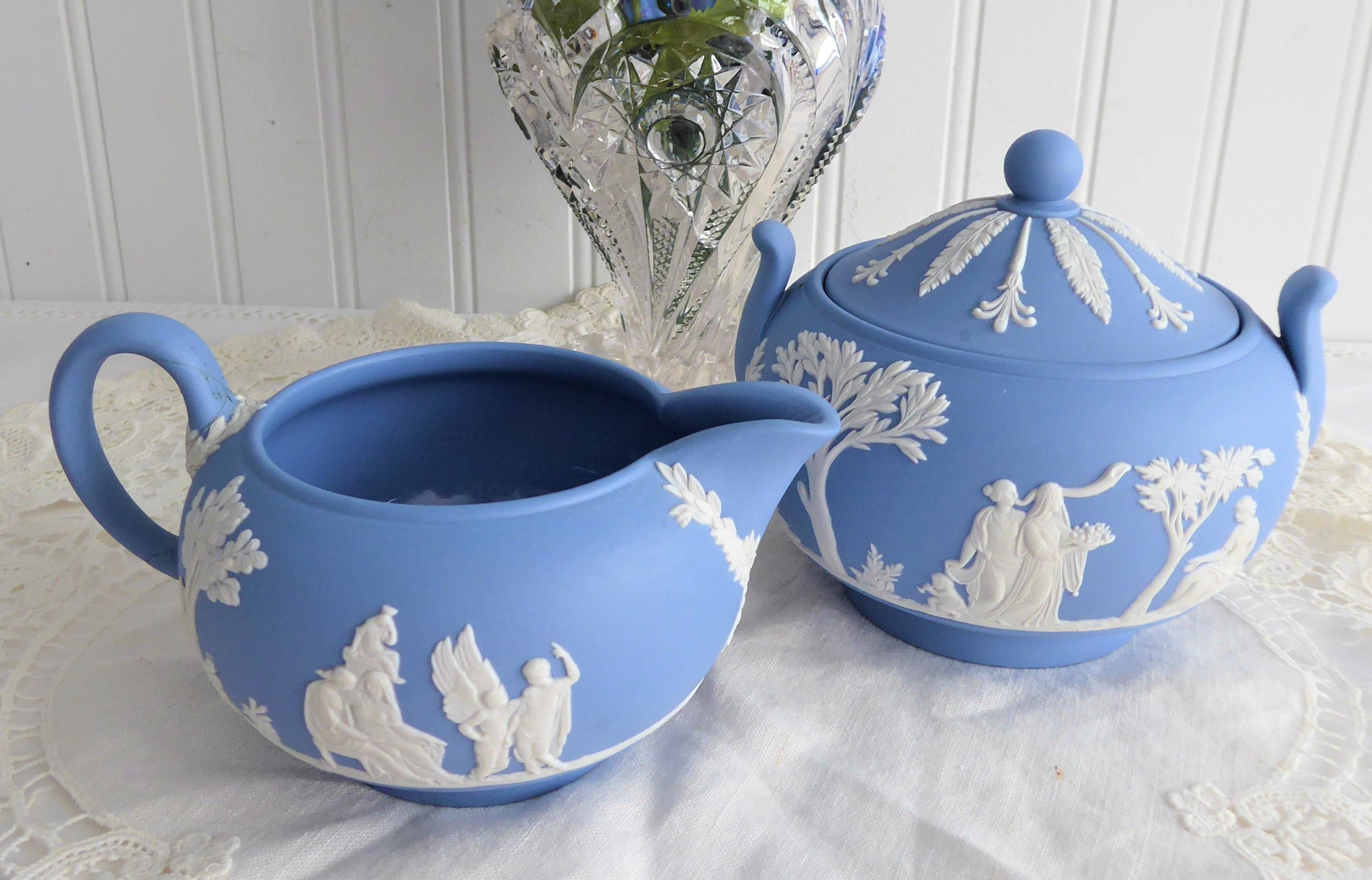 Wedgwood Blue Jasper Large Icarus Sacrifice To Ceres Sugar Bowl and Creamer Set - Vintage 1957-1961 Blue and White Ceramic Tea Accessories - Perfect for Afternoon Tea and Collectible Display