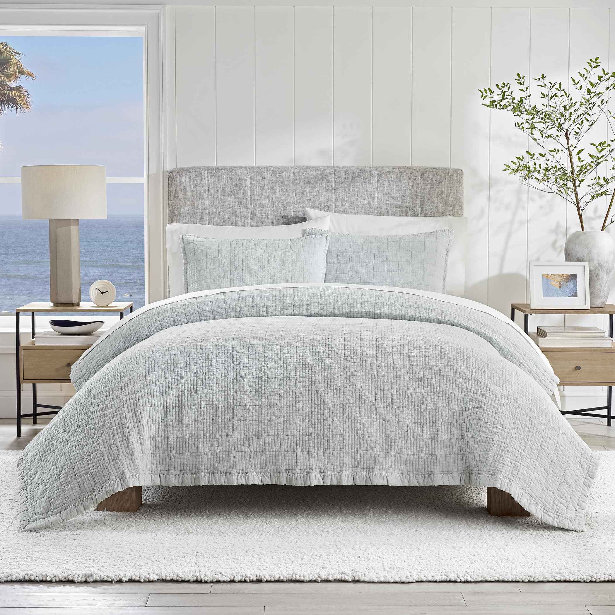Premium UGG Campo Cotton Quilt - Soft All-Season Bedding with Exquisite Stitching, Cozy & Stylish Home Decor (Glacier Gray, Full/Queen) - Perfect for Master Bedrooms, Guest Rooms & Cozy Winter Nights