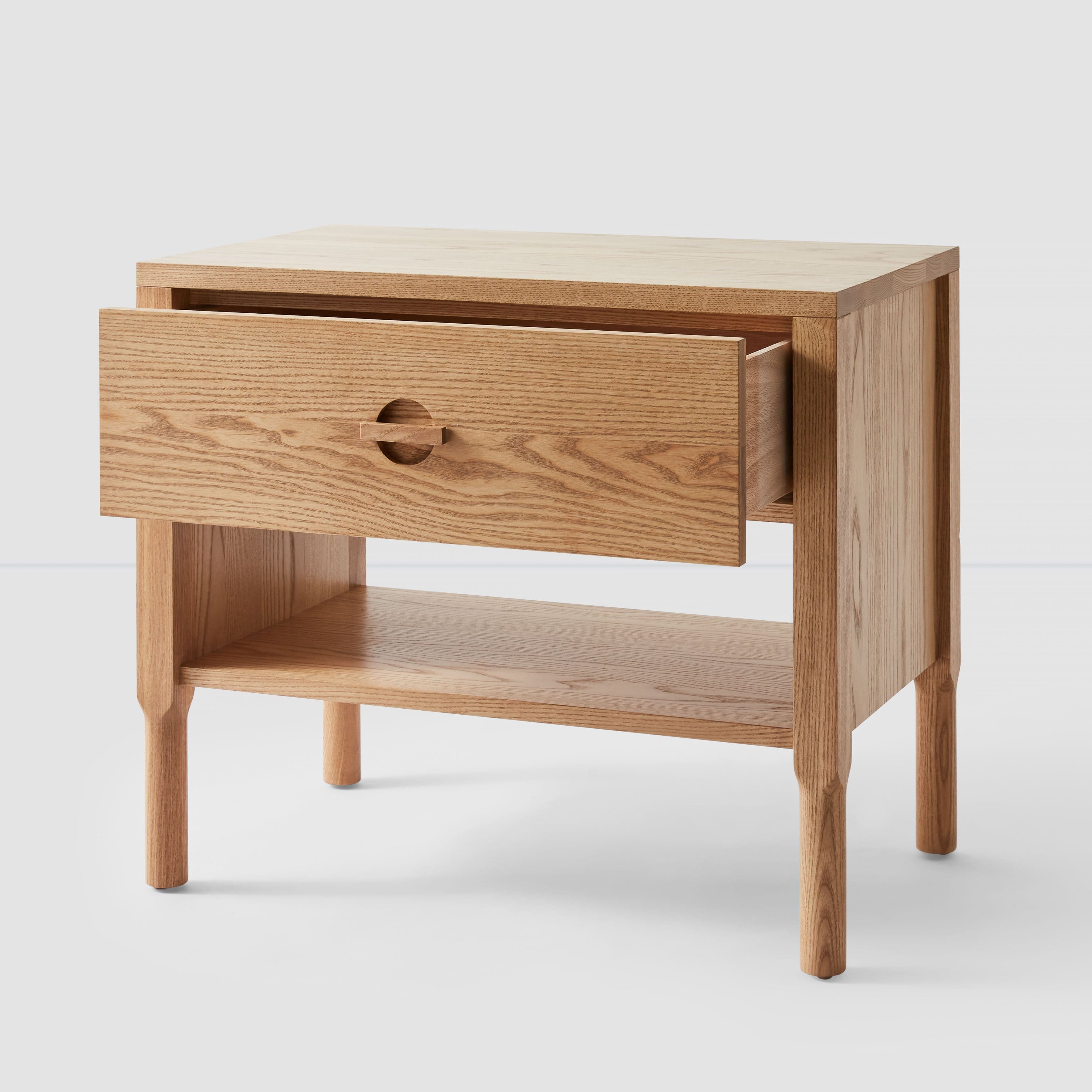Stylish Avon Nightstand with Drawer - Modern Bedside Table for Bedroom, Living Room, or Office - Perfect for Storage and Decor