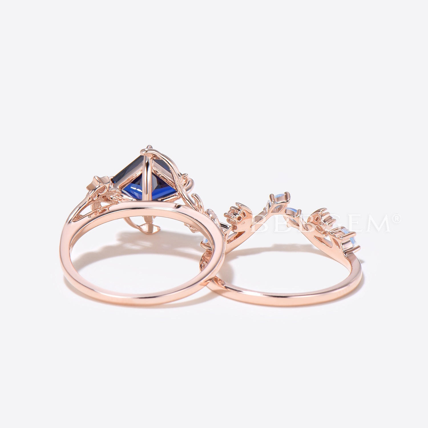 Princess Cut Blue Sapphire Engagement Ring - Moon Leaf Nature Inspired Wedding Band for Women - Perfect for Proposals, Anniversaries & Romantic Occasions