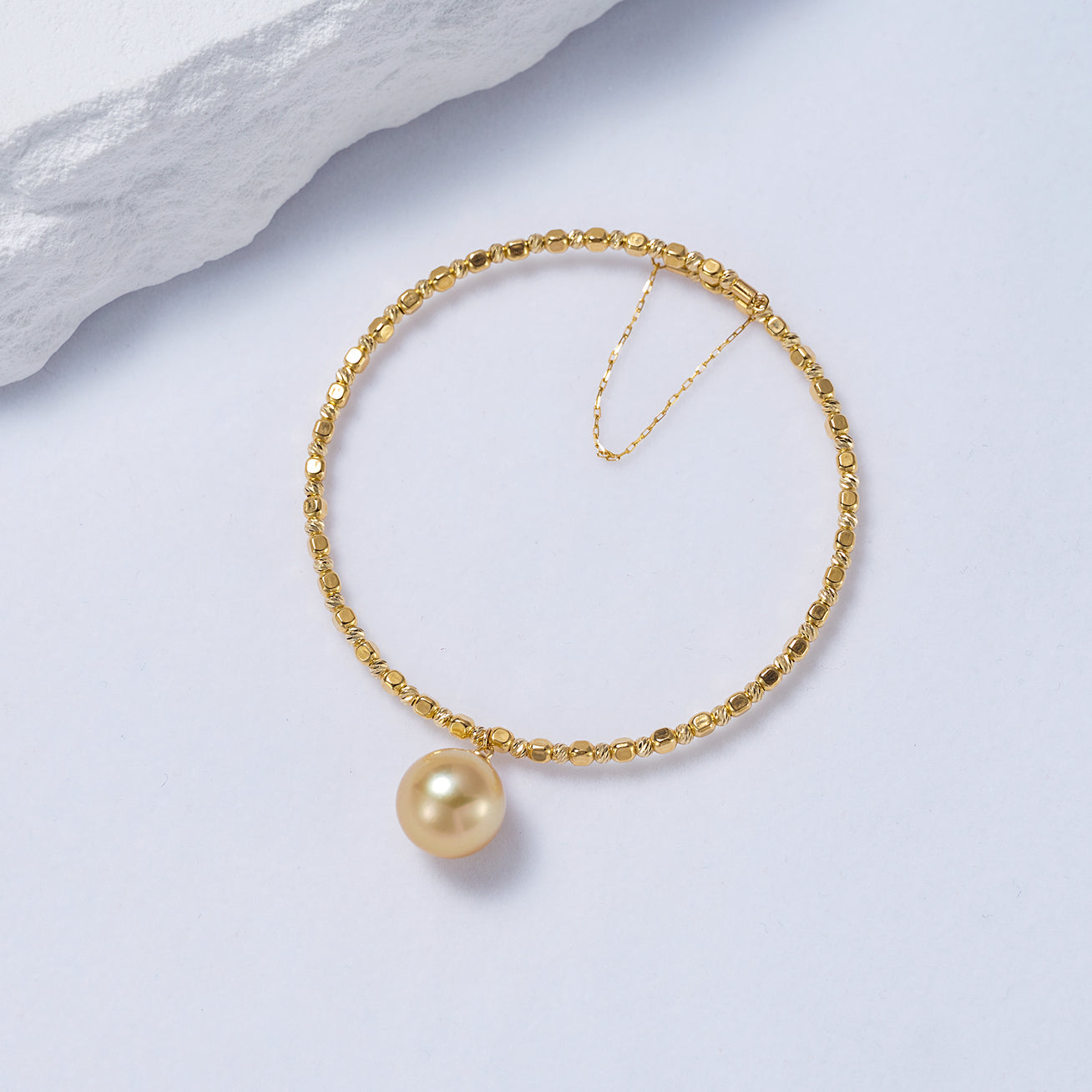 18K Solid Gold Golden South Sea Pearl Bracelet for Women - Luxury Elegant Jewelry Gift for Anniversary, Birthday & Special Occasions | KB00034