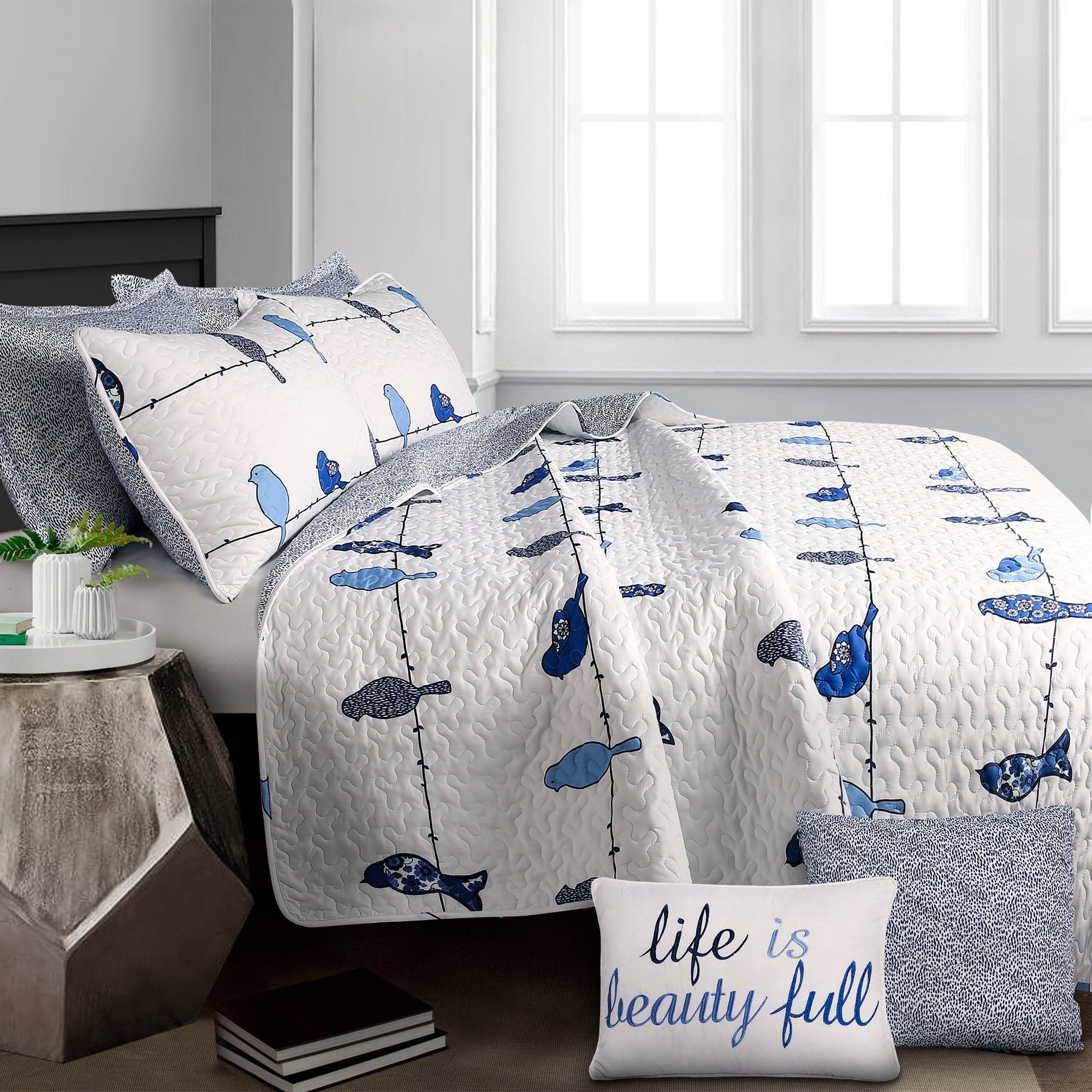 Rowley Birds Quilt 7-Piece Bedding Set - Soft Floral Printed Comforter with Matching Pillow Shams - Perfect for Guest Rooms, Master Bedrooms & Cozy Home Decor