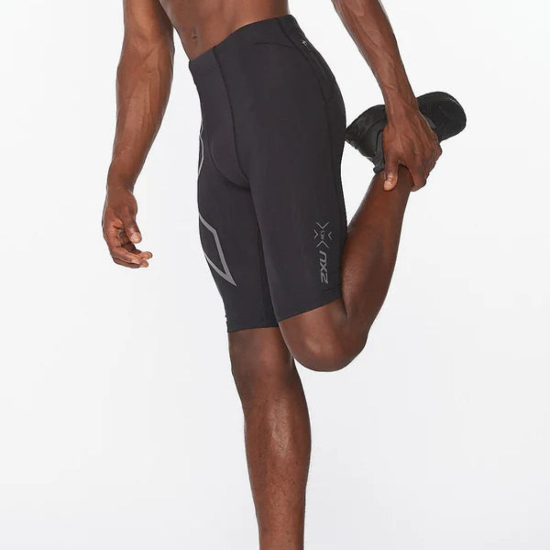 2XU Men's Light Speed Compression Shorts - High-Performance Running & Workout Shorts for Athletes - Ideal for Marathon, Gym, and Cycling
