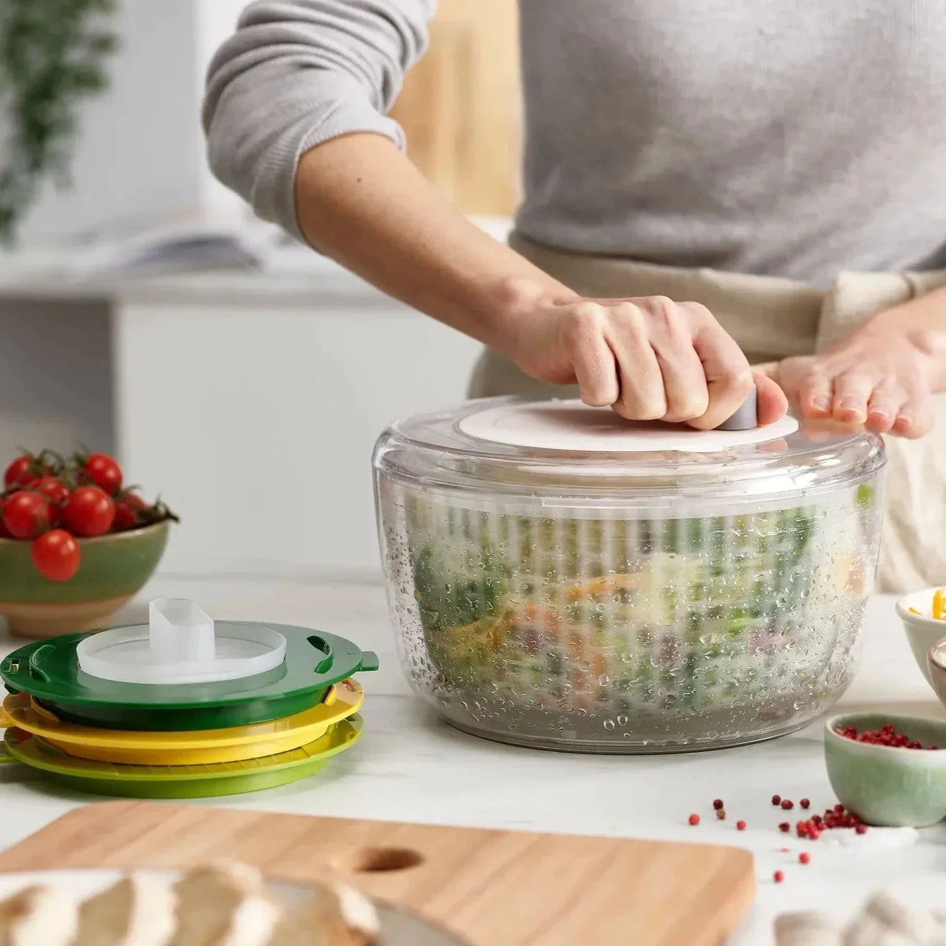 Multi-Prep 4-Piece Colorful Salad Prep Set – Perfect for Chopping, Slicing & Dicing Vegetables for Healthy Meals & Meal Prep