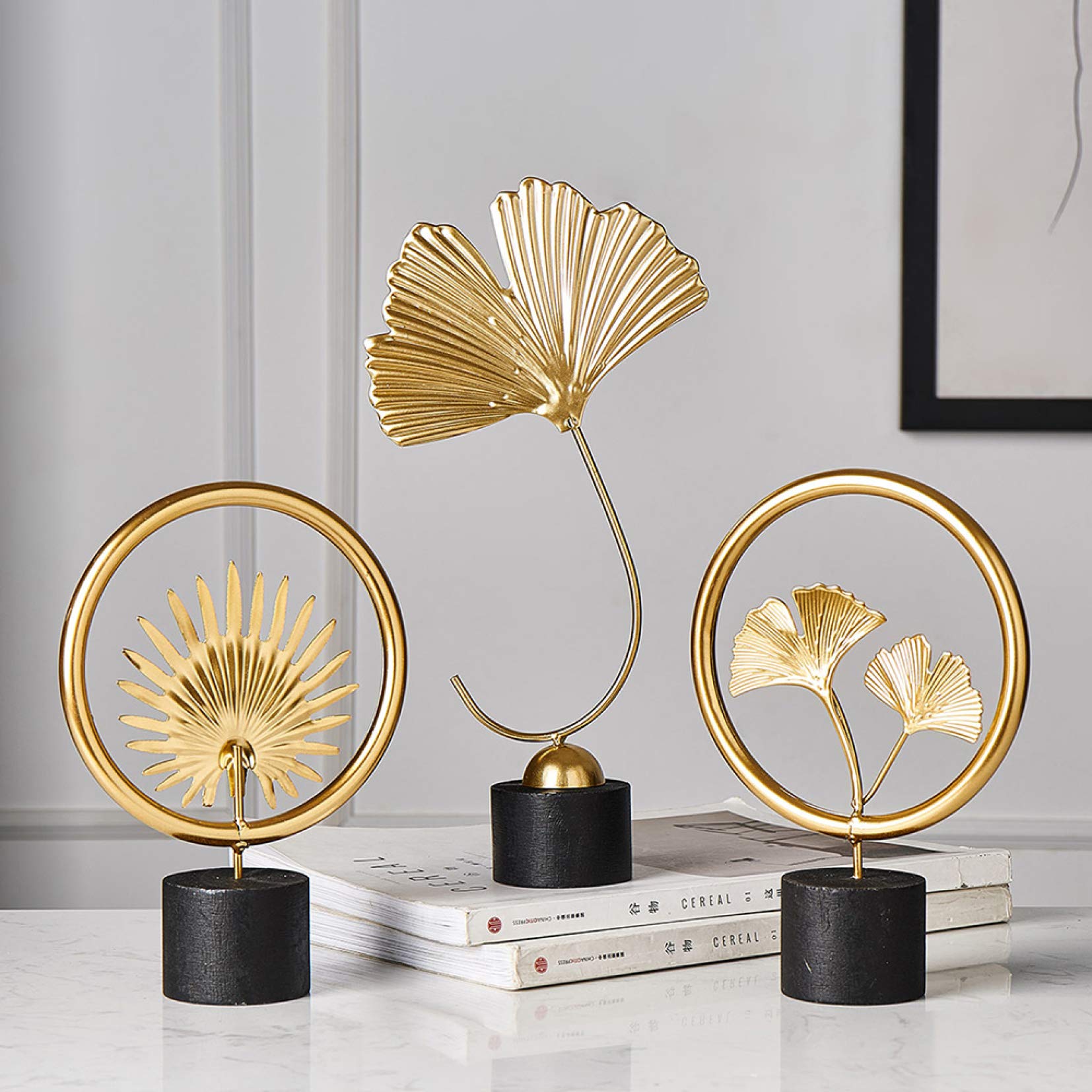 Nordic Style Metal Leaf Figurine Desk Decor - Creative Golden Leaf Ornament, Modern Flower Statue for Home & Office - Perfect Valentine's Day Gift, Housewarming Present & Shelf Decoration
