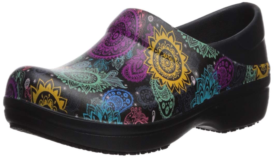 Crocs Women's Neria Pro II Slip-Resistant Work Clogs - Comfortable Non-Slip Shoes for Nurses, Chefs & Healthcare Professionals