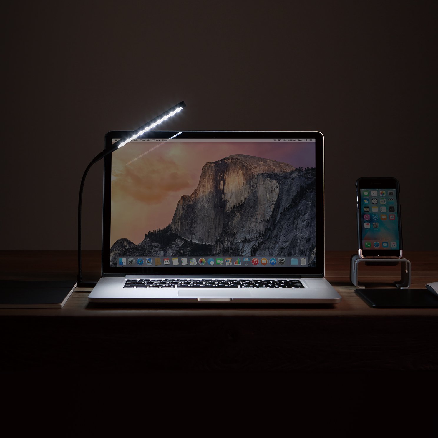 elago Flexible USB LED Desk Lamp - Adjustable Gooseneck Light for Laptop, Computer, Office, Reading & Night Light (Ideal for Home Office, Study, Gaming Setup & Bedside Lighting)