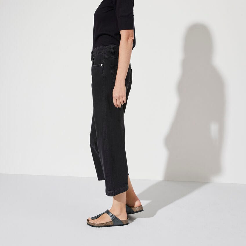 Birkenstock Gizeh Birko-Flor Sandals for Women - Comfortable & Stylish Final Sale | Perfect for Summer, Beach, and Casual Outings
