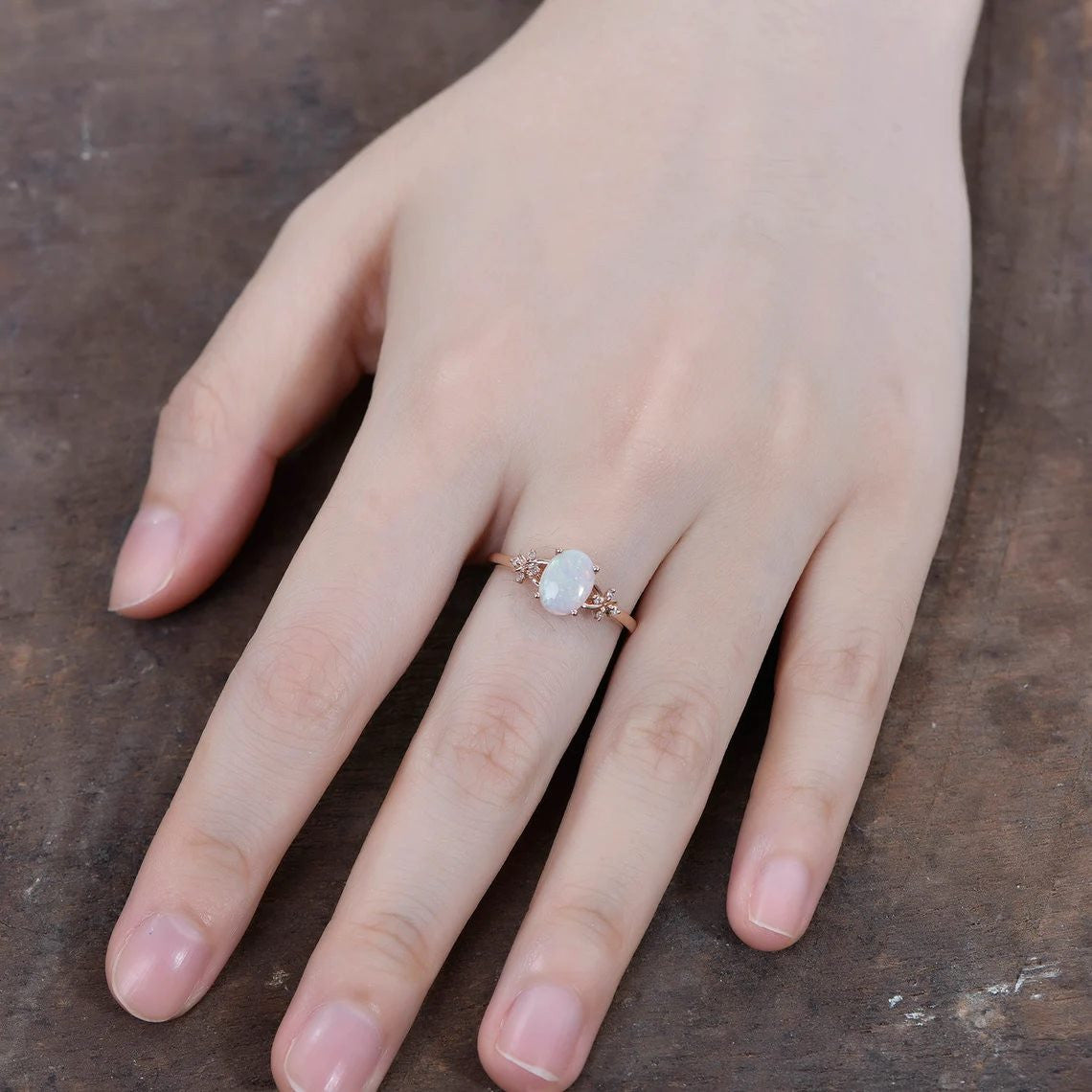 1.5CT Oval Australian Opal & Diamond Vintage Engagement Ring - Vine Wedding Band for Women, Perfect for Proposals, Anniversaries & Romantic Occasions