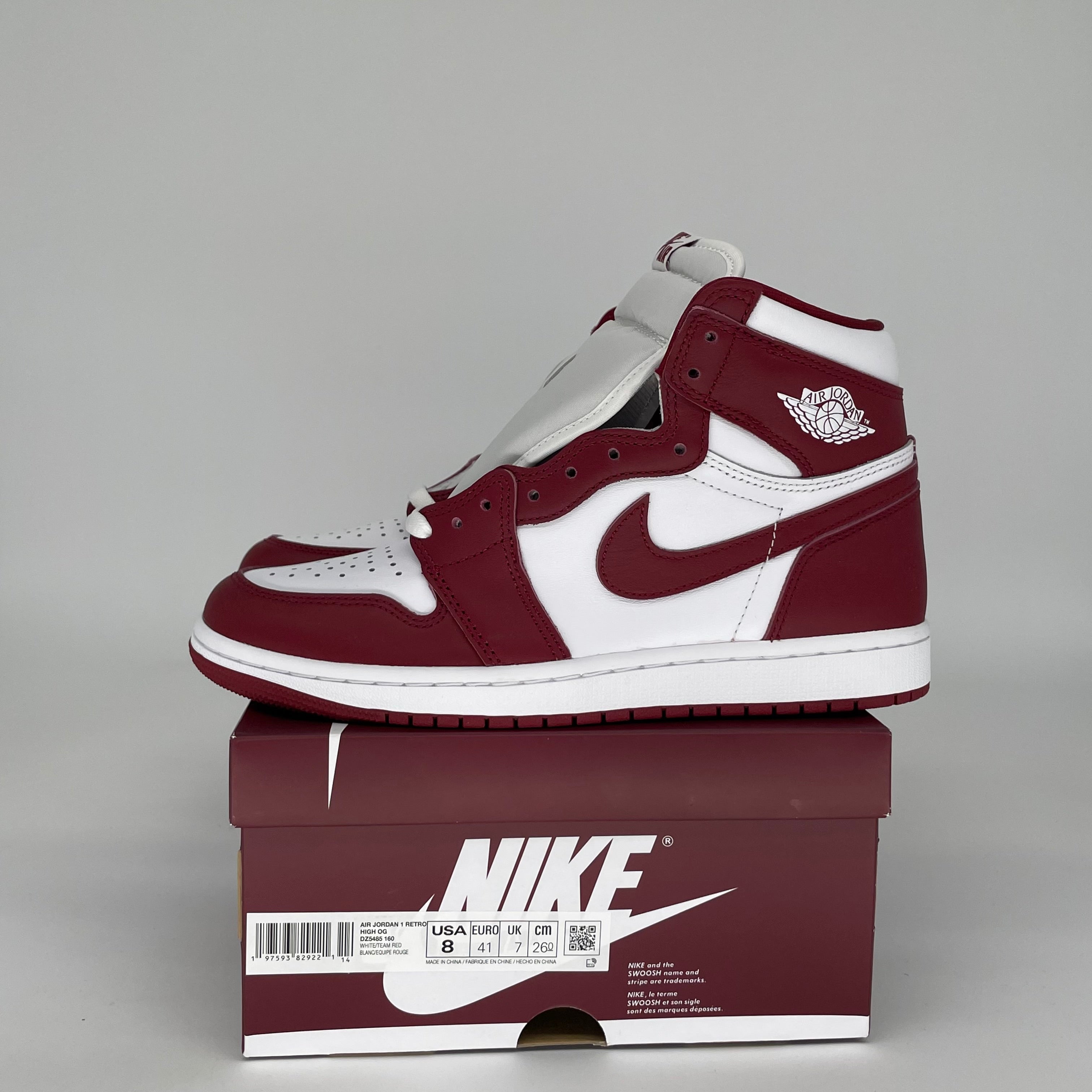 Authentic Air Jordan 1 Artisanal Team Red Sneakers - Size 8 (DZ5485-160) | Men's Basketball Shoes for Casual Wear & Street Fashion