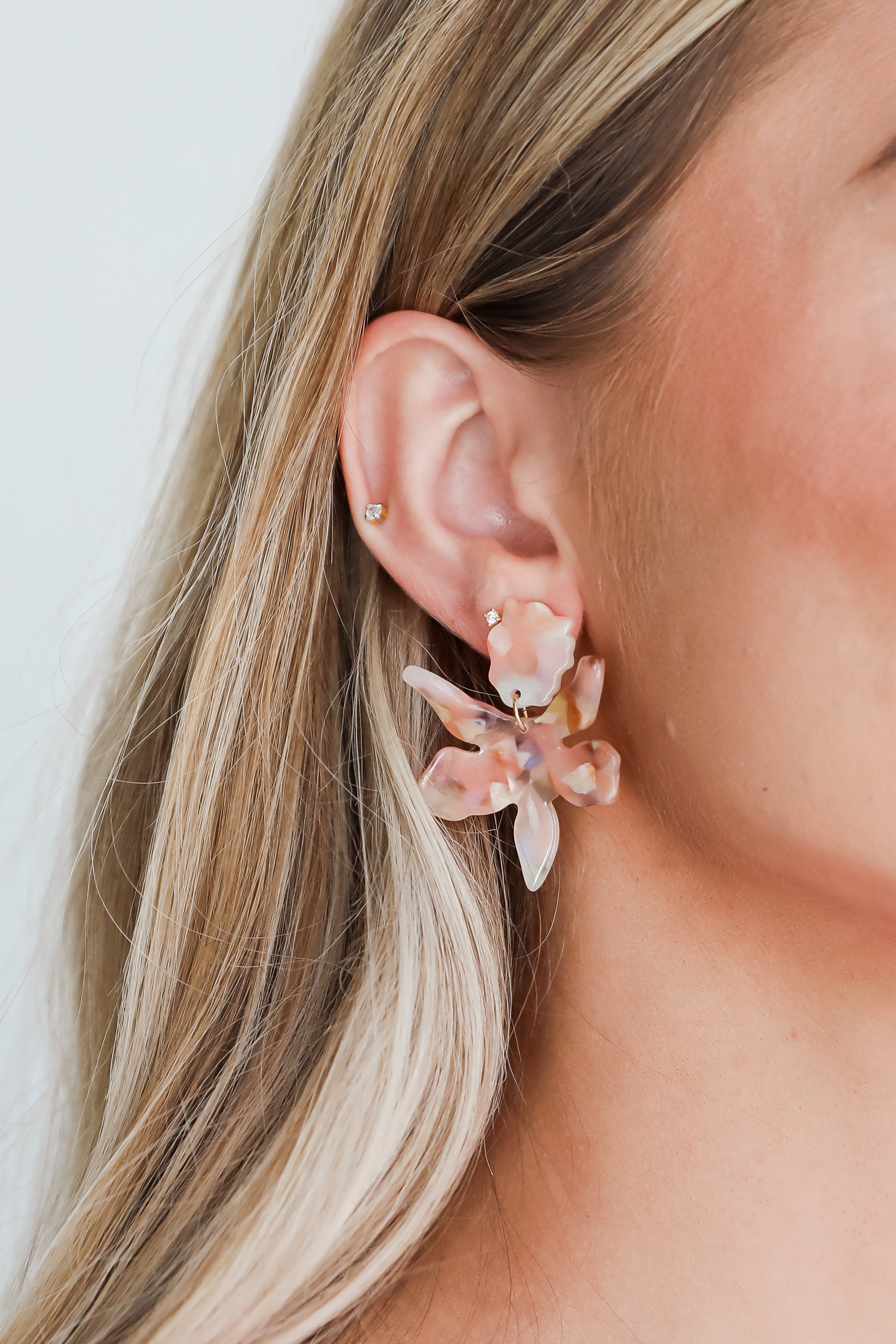 Elegant Cora Acrylic Statement Drop Earrings for Women - Fashion Dangle Earrings for Party, Wedding & Everyday Wear