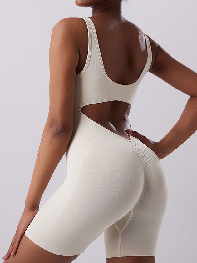 ZASUWA Women's V-Shaped Waist Scrunch Hollow Out Romper Jumpsuit - Sexy Bodycon Outfit for Nightclub, Date Night & Summer Vacations