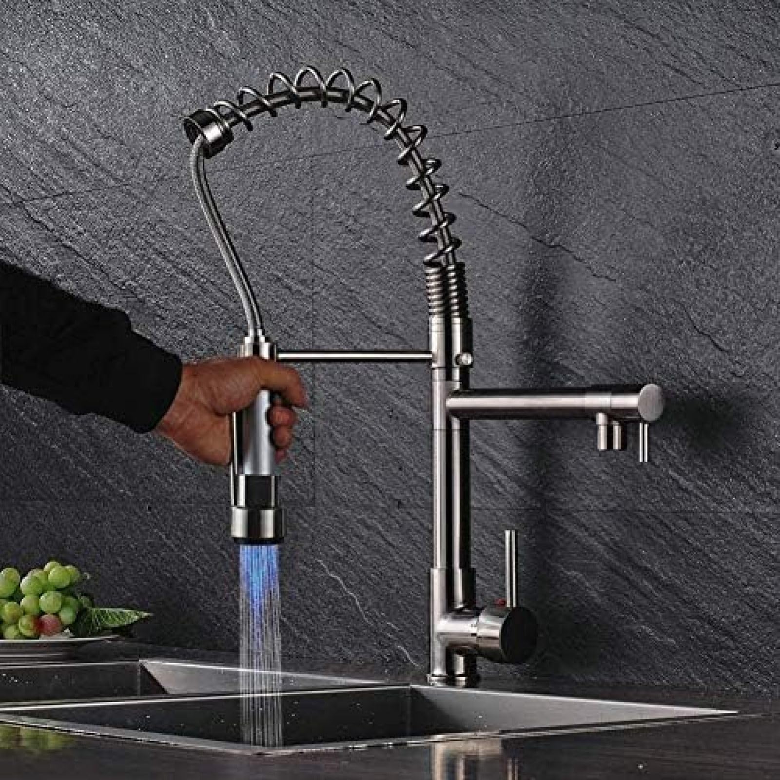 CRJUS Brushed Nickel Kitchen Tap Faucet with Pull Down Sprayer, Swivel Spout, Hot Cold Mixer Tap for Modern Bathroom & Kitchen Sink