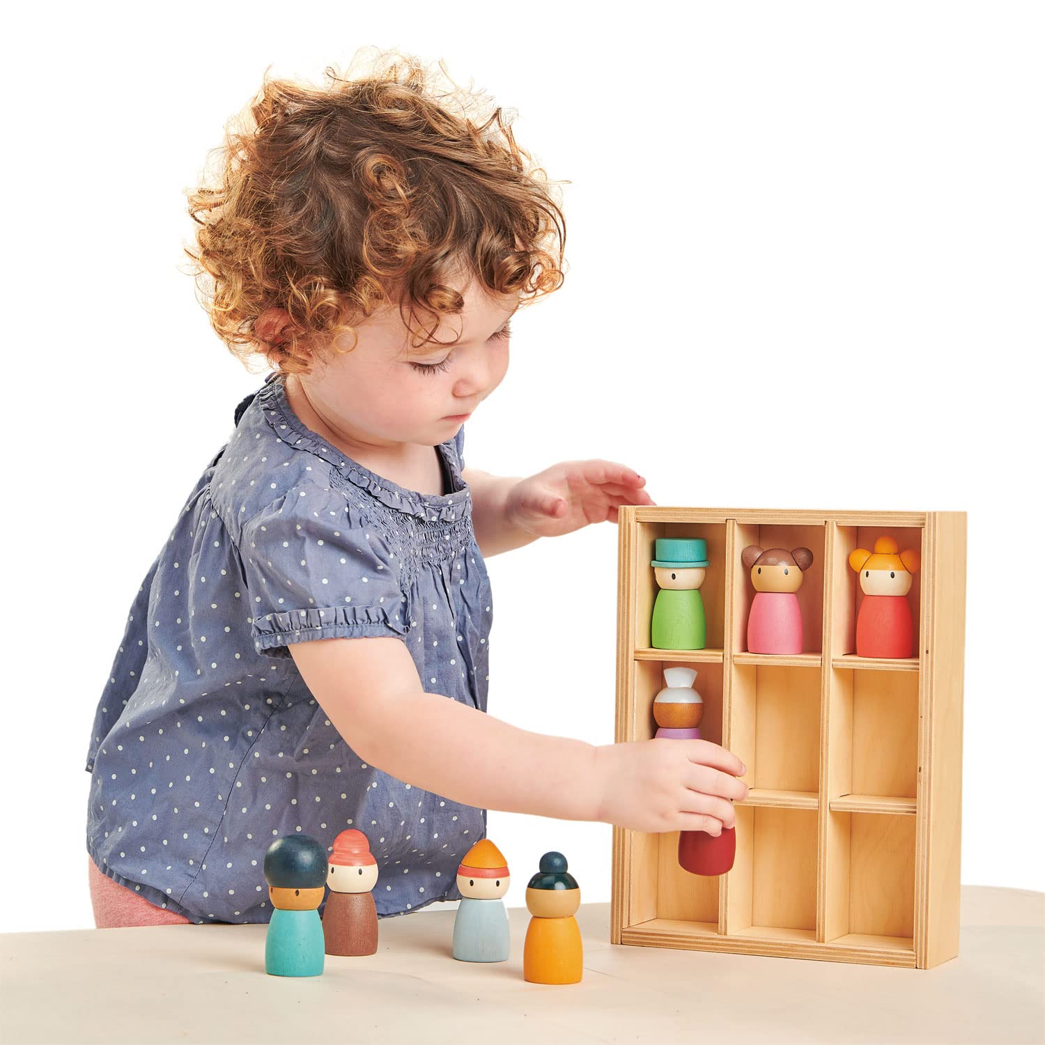 Tender Leaf Toys Happy Folk Hotel - 9 Pcs Wooden Diversity Peg Dolls Set - Montessori Open-Ended Educational Toys for Kids Age 3+ - Pretend Play, Storytelling & Social Skills Development
