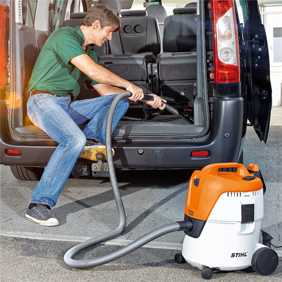 STIHL SE 62 Wet/Dry Vacuum Cleaner - Powerful 6.5 Gallon Shop Vac for Home, Garage & Workshop - Ideal for Cleaning Floors, Cars & DIY Projects