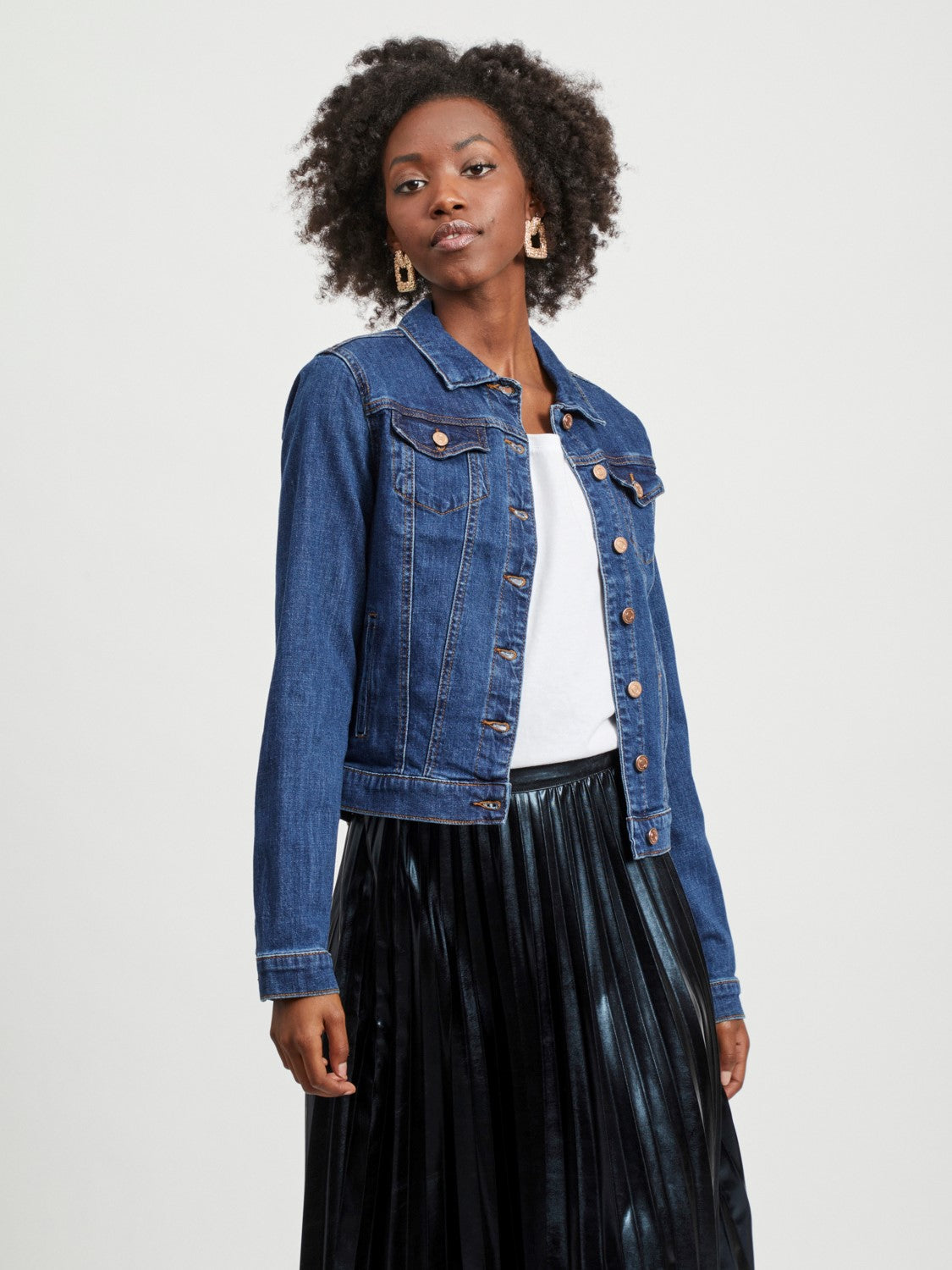 Bellamy Denim Jacket for Women - Dark Wash Distressed Vintage Style Jean Jacket - Perfect for Casual Outfits, Layering & Fall Fashion