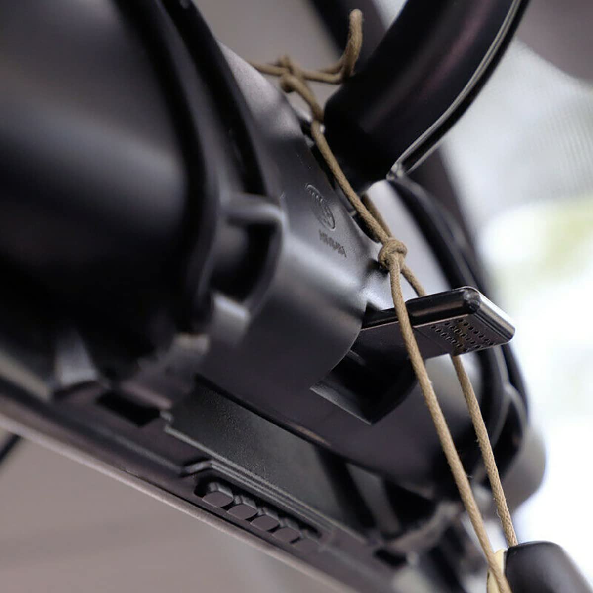 No Face Man Anime Car Pendant Hanging Swing - Kawaii Car Rear View Mirror Decor for Studio Ghibli Fans | Perfect for Spirited Away Lovers & Japanese Anime Enthusiasts | Great Gift for Birthday, Christmas & Car Accessories Collection