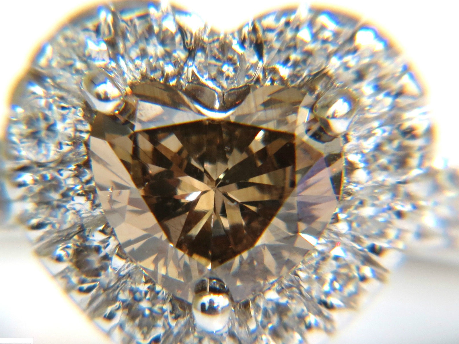 1.37CT Natural Fancy Bright Brown Heart Cut Halo Diamond Ring in 14KT Gold VS Clarity - Perfect for Engagement, Anniversary & Romantic Gifts
