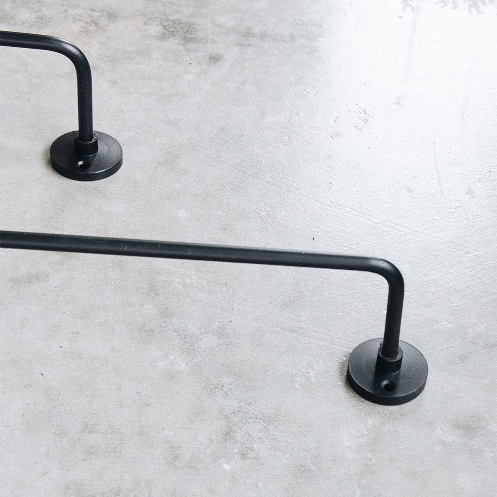 Roan Iris Stillwater Bar Iron - Durable and Stylish Iron Bar for Home, Restaurant, and Outdoor Use - Perfect for Decor, Parties, and Events