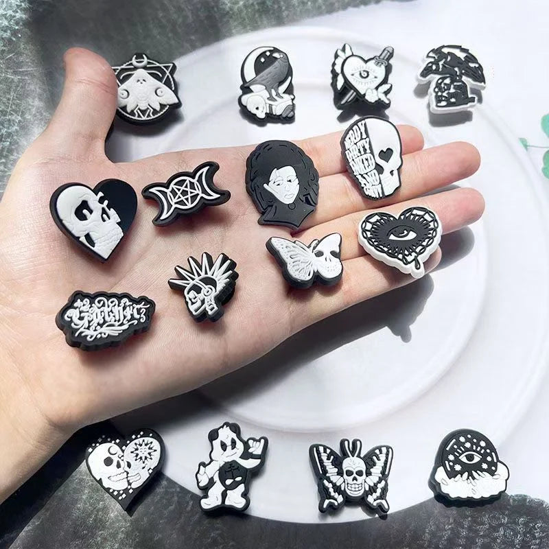 Halloween Shoe Charms for Crocs - DIY Shoe & Wristband Accessories for Kids & Women - Christmas Party Gifts - Perfect for Costume Parties, School Events & Holiday Decorations