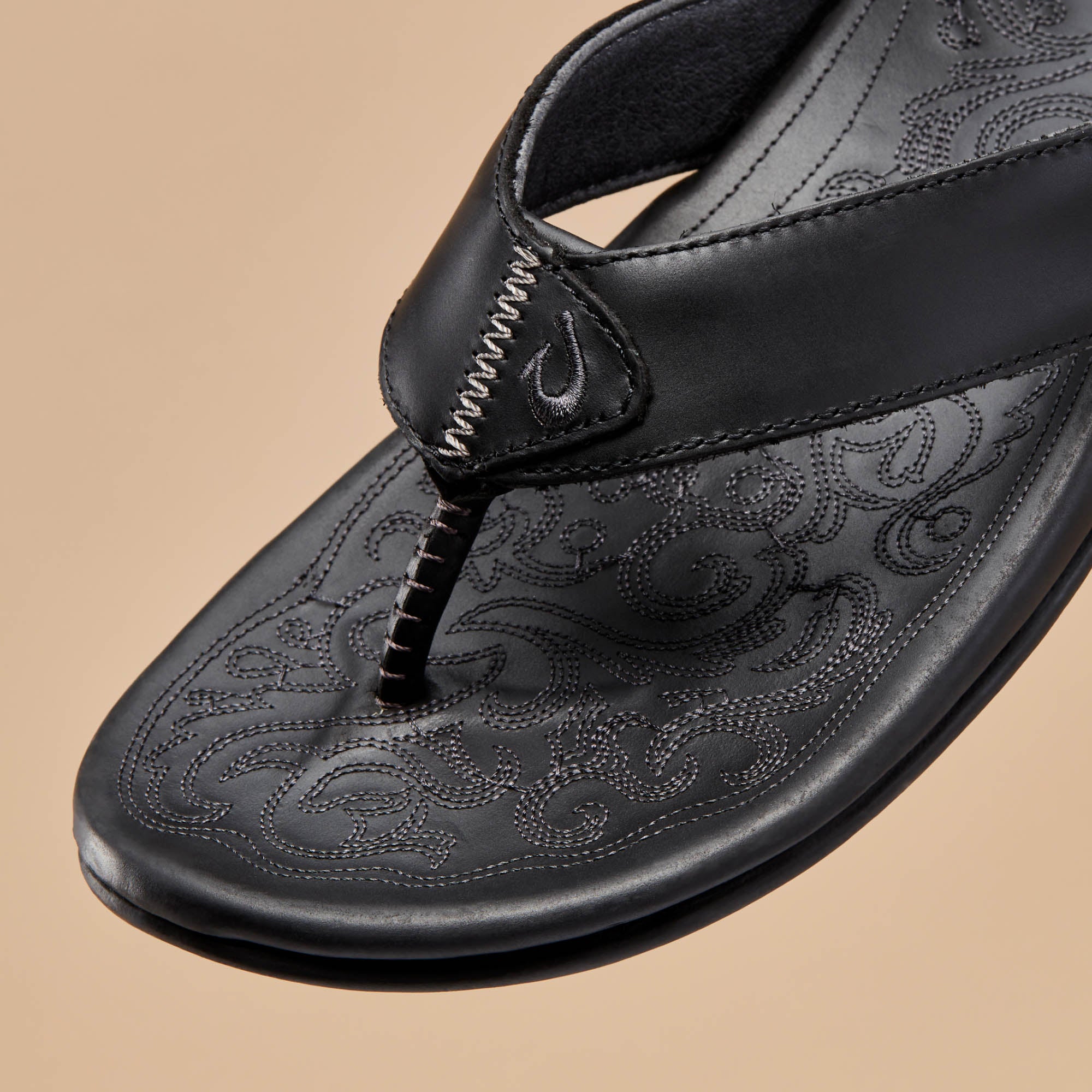 Mekila Men's Leather Beach Sandals - Black | Comfortable & Durable Flip Flops for Summer, Vacation & Outdoor Activities