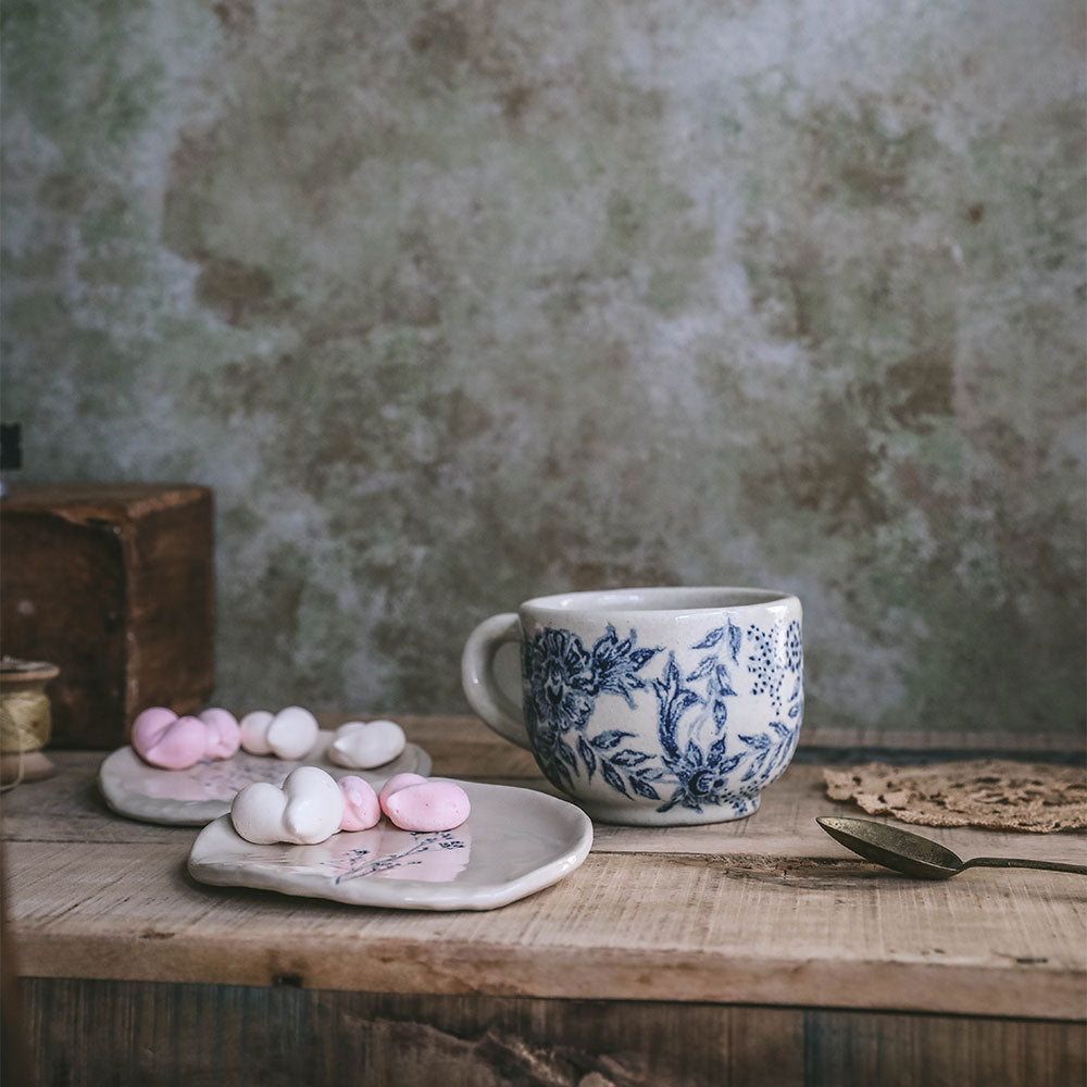 Hand Painted Ceramic Spoon Rest - Unique Artisan Kitchen Decor for Cooking & Serving - Perfect for Stovetop, Countertop & Dining Table Use