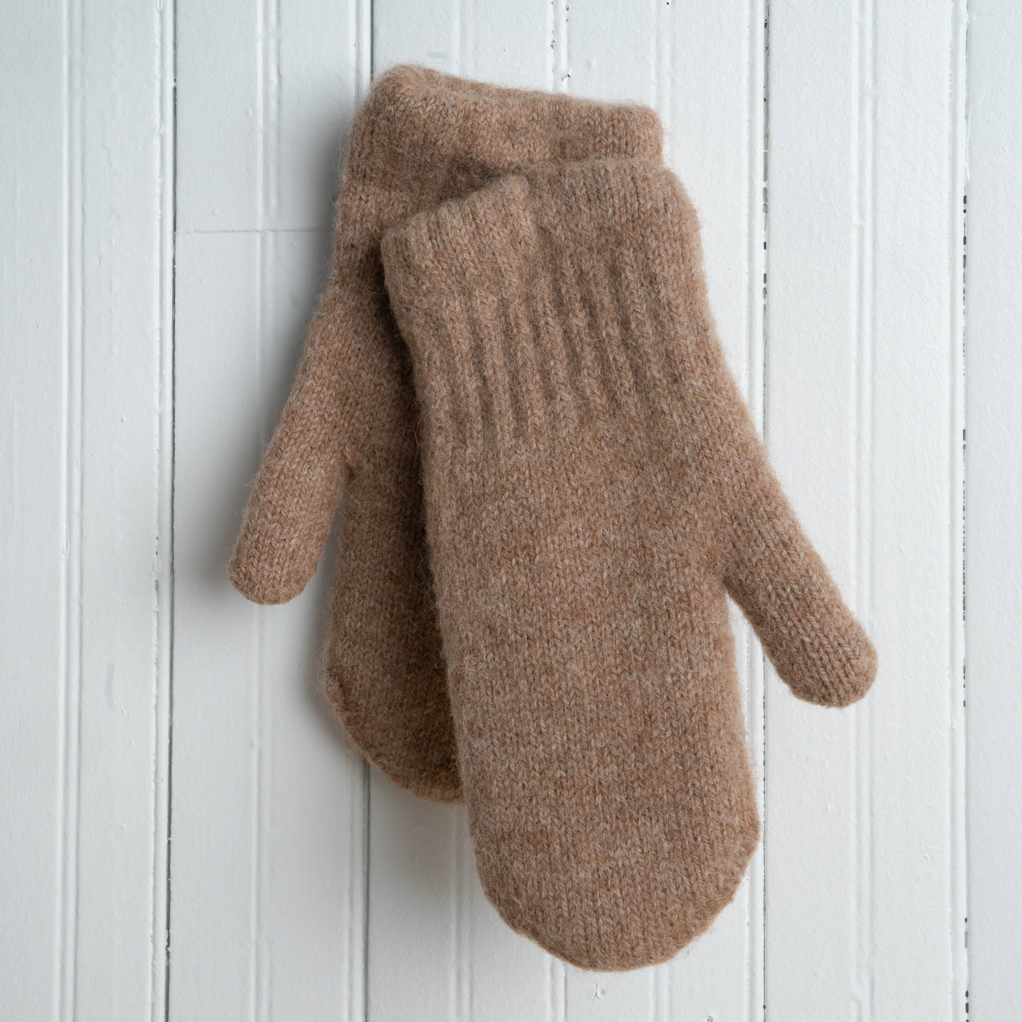 Warm Alpaca Wool Mittens for Women & Men - Soft Lined Winter Gloves for Cold Weather - Perfect for Skiing, Snowboarding & Outdoor Activities