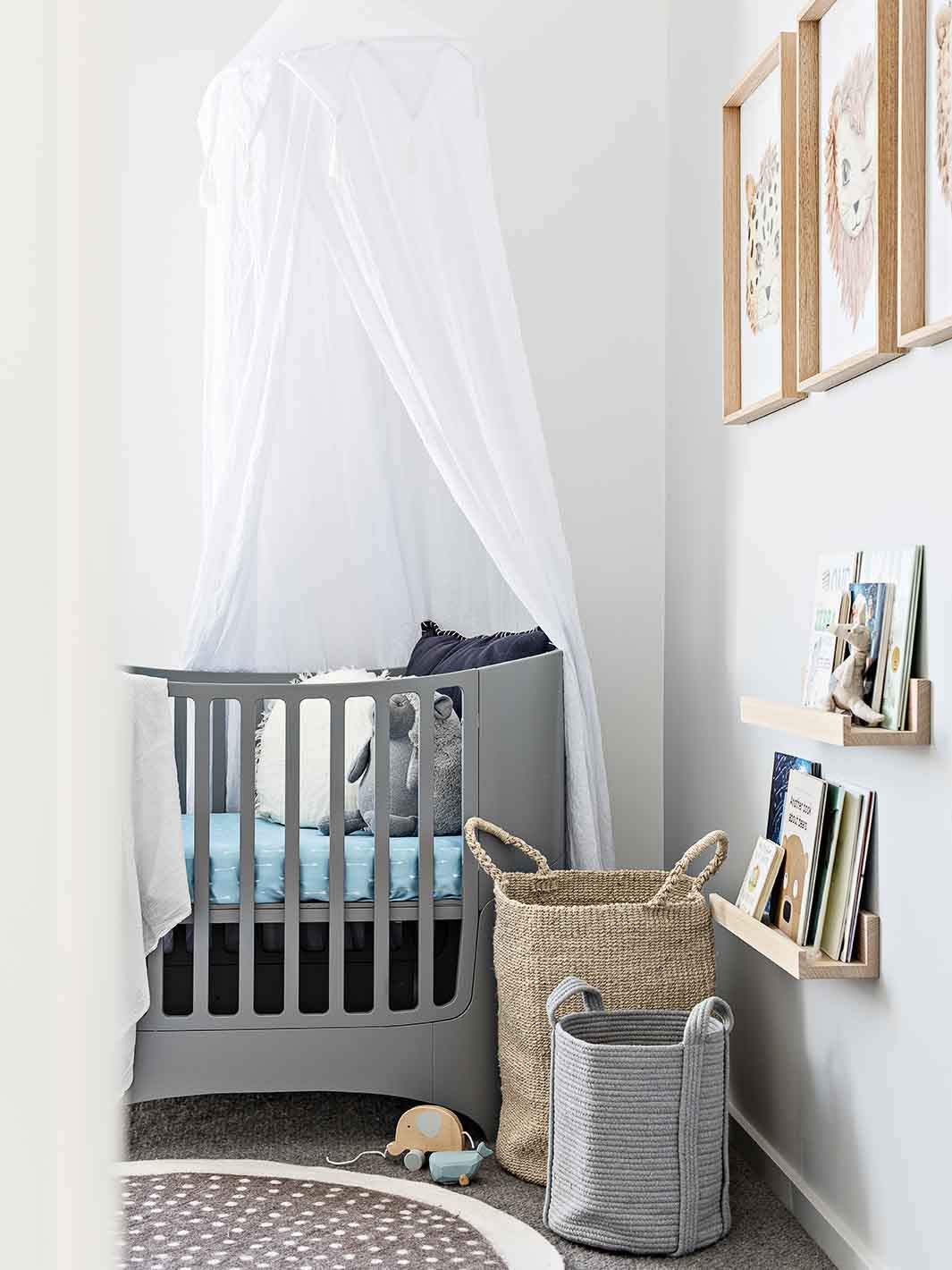 Silk Crib Fitted Sheet for Babies - 25 Momme Mulberry Silk Baby Bedding | Hypoallergenic & SIDS Safe Crib Sheet for Hair Loss & Eczema | Sky Blue Arrows Design | Perfect for Nursery, Daycare & Travel