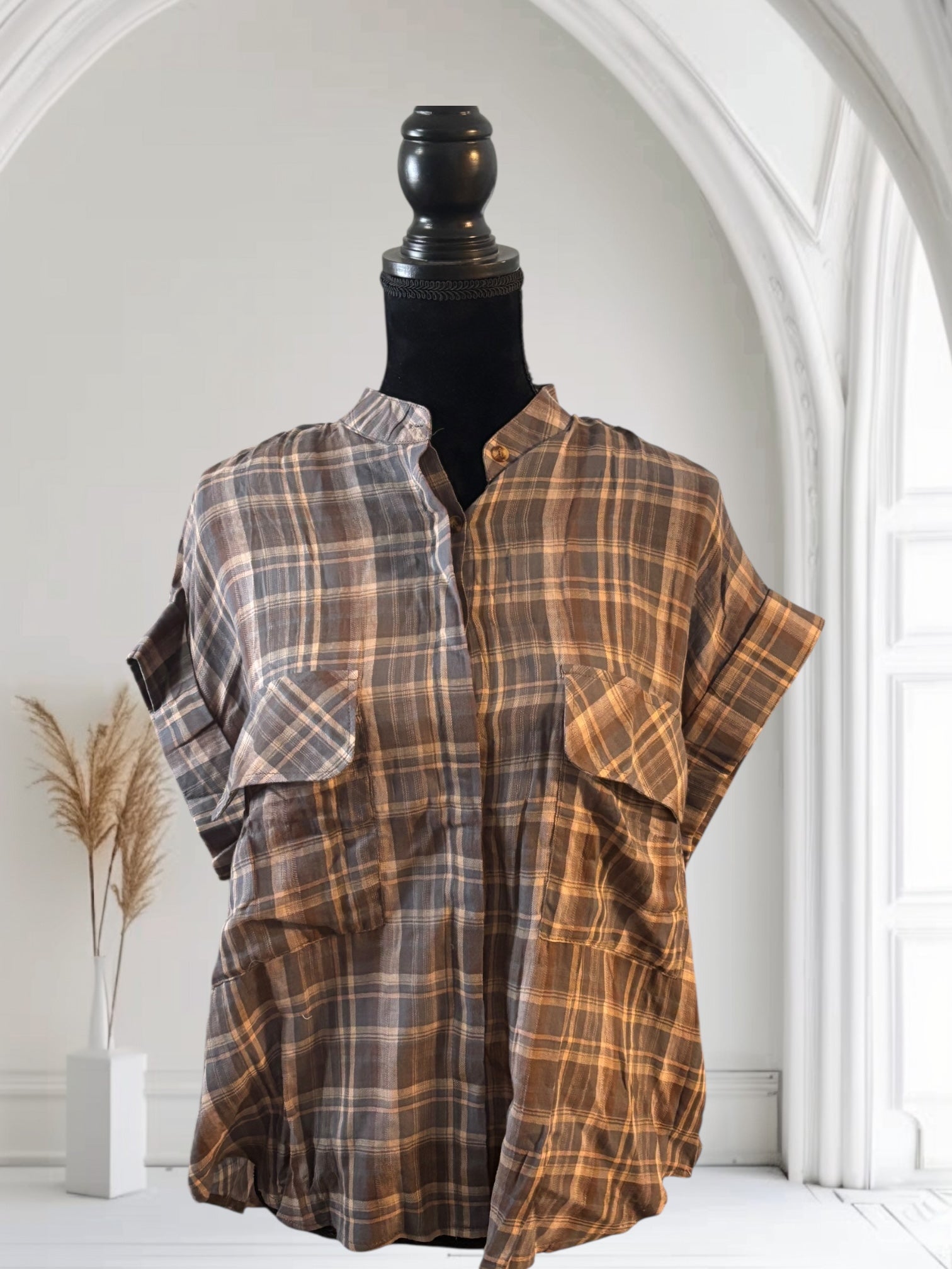 Women's Plaid Short Sleeve Button Up Shirt - Casual & Stylish Summer Top for Work, Outing, and Travel